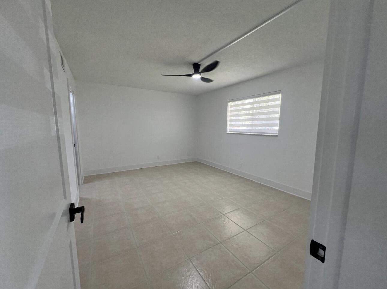 2615 Garden Drive N 104 Property Photo 13