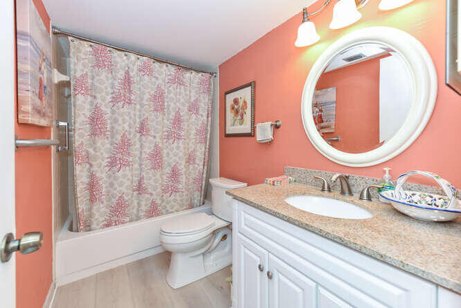 1605 S Us Highway 1 F401 Property Photo 20