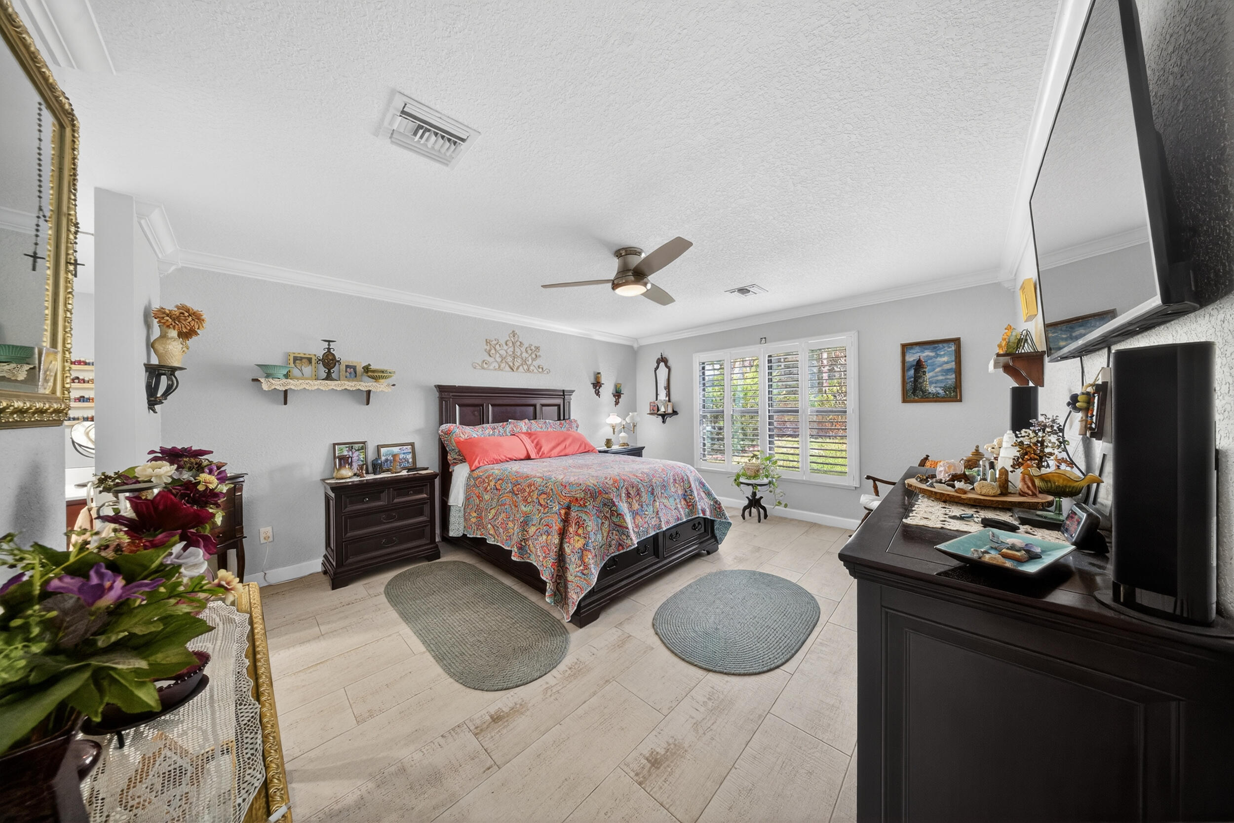 184 Mediterranean Boulevard N Property Photo 22