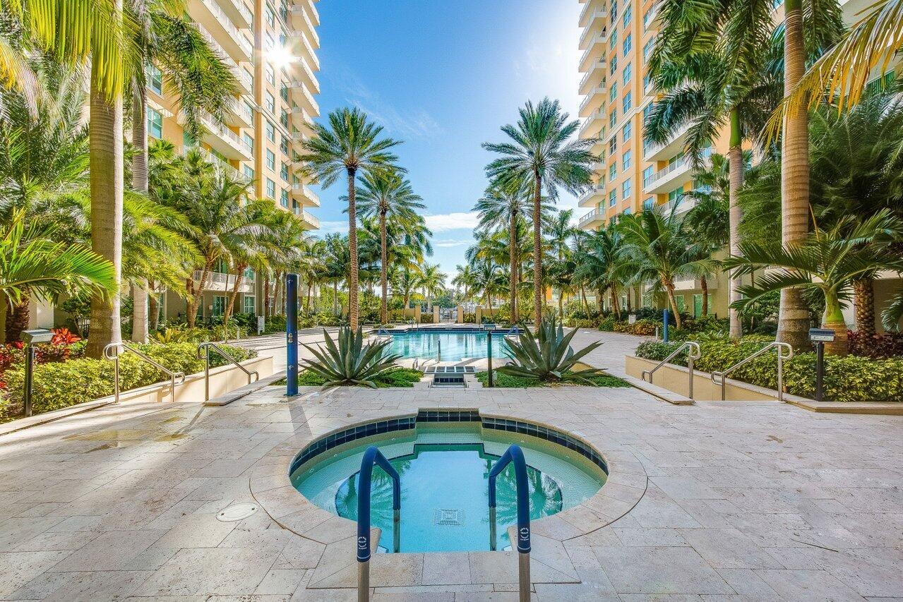 700 E Boynton Beach Boulevard 1203 Property Photo 12