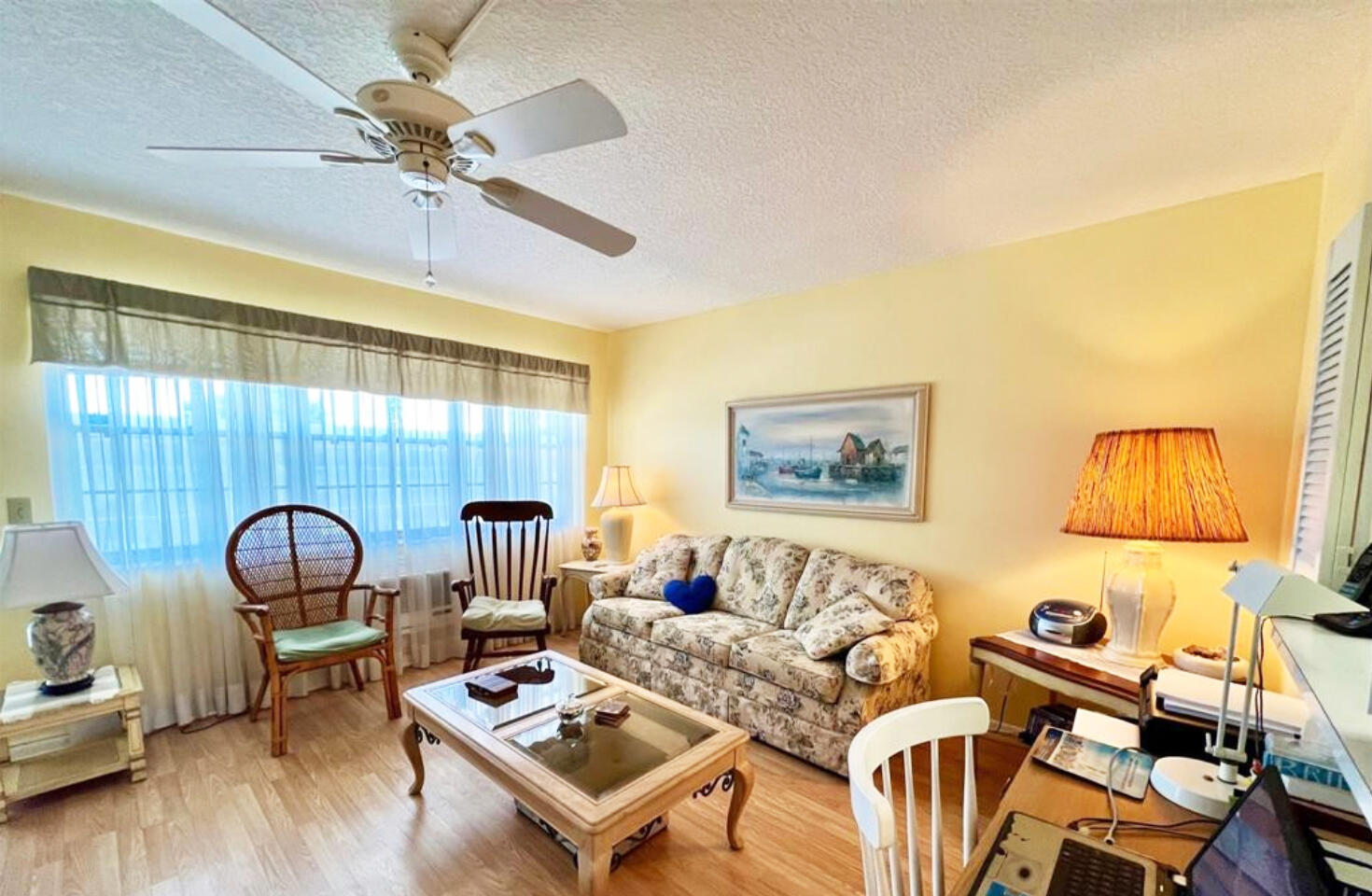 39 Harwood B Property Photo 1