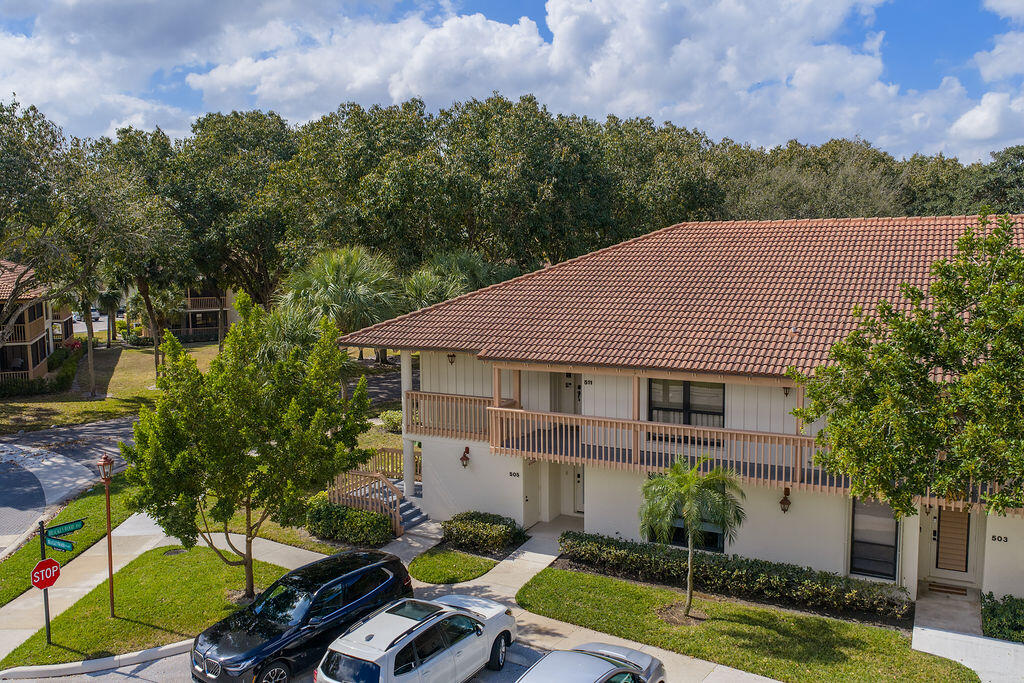 505 Brackenwood Place Property Photo 19