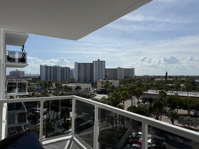 3700 Galt Ocean Drive 612 Property Photo 18