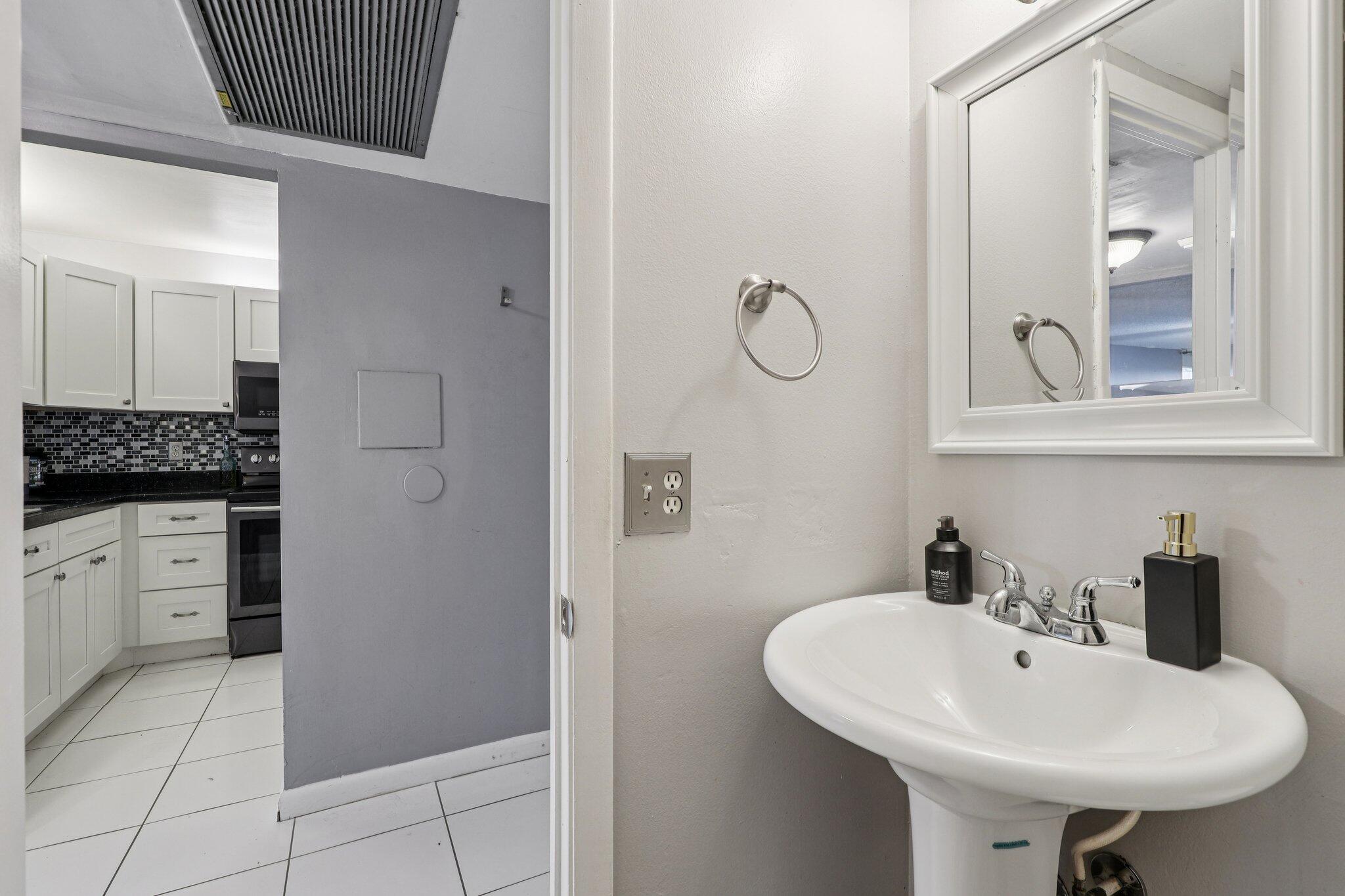 6500 Cypress Road 508 Property Photo 11
