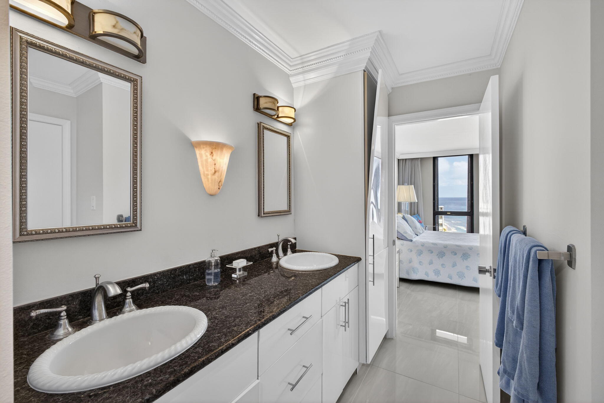 5380 N Ocean Drive 12e Property Photo 22