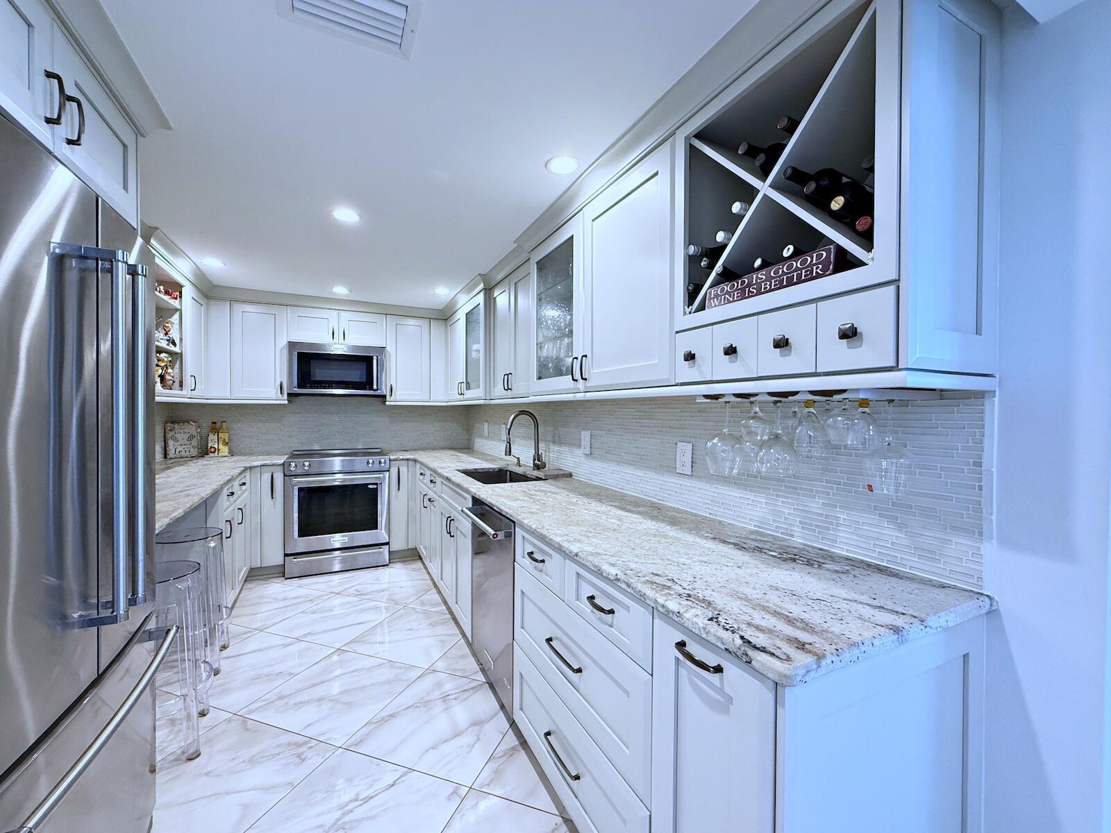 3546 S Ocean Boulevard 305 Property Photo 4