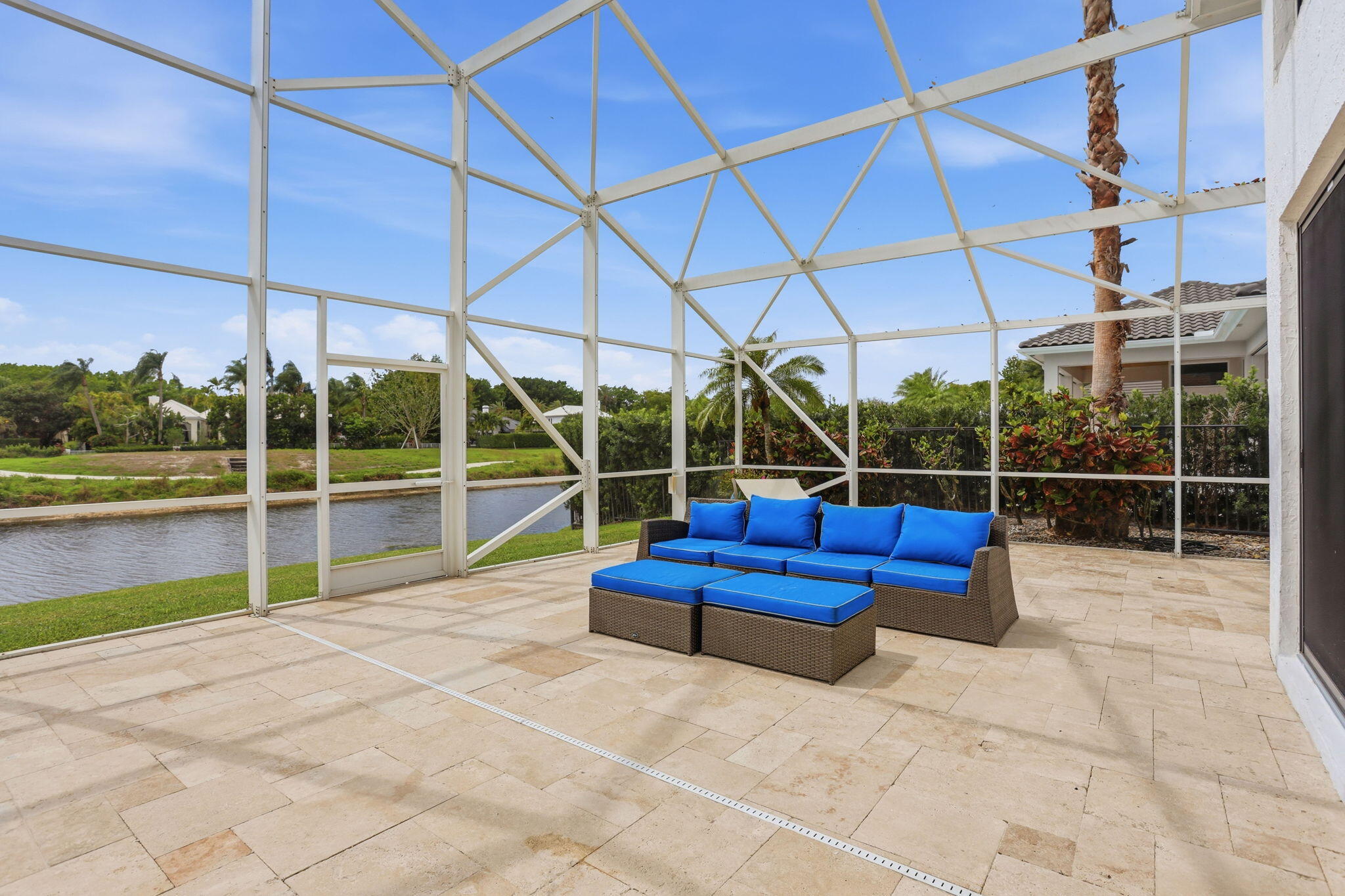 11180 Isle Brook Court Property Photo 64
