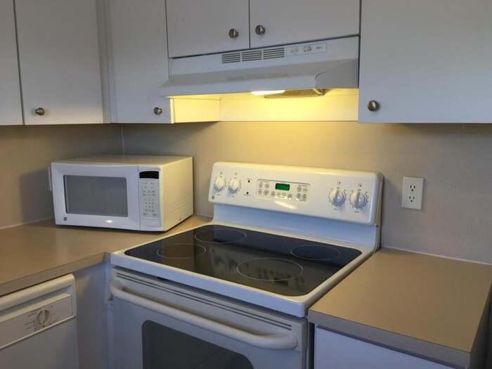 192 Monaco D Property Photo 17