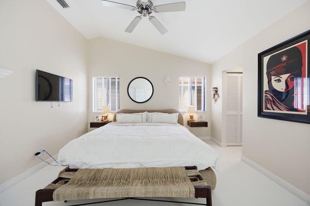 5544 Fox Hollow Drive Property Photo 14