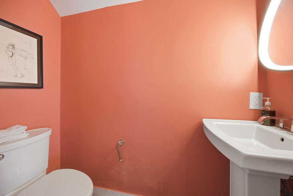 5544 Fox Hollow Drive Property Photo 20