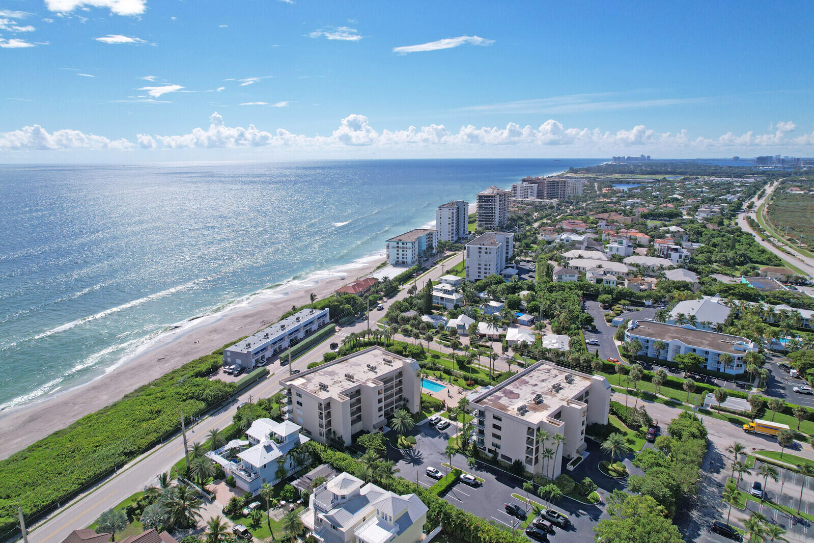 1055 Ocean Drive 403 Property Photo 2