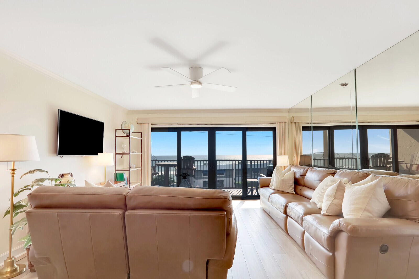 1055 Ocean Drive 403 Property Photo 5