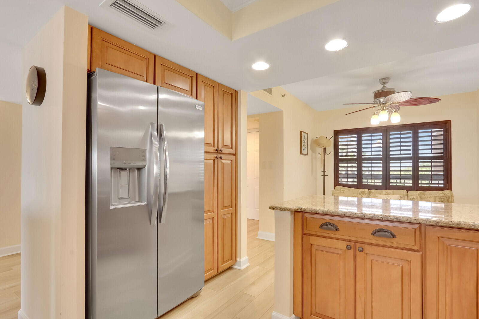 1055 Ocean Drive 403 Property Photo 22