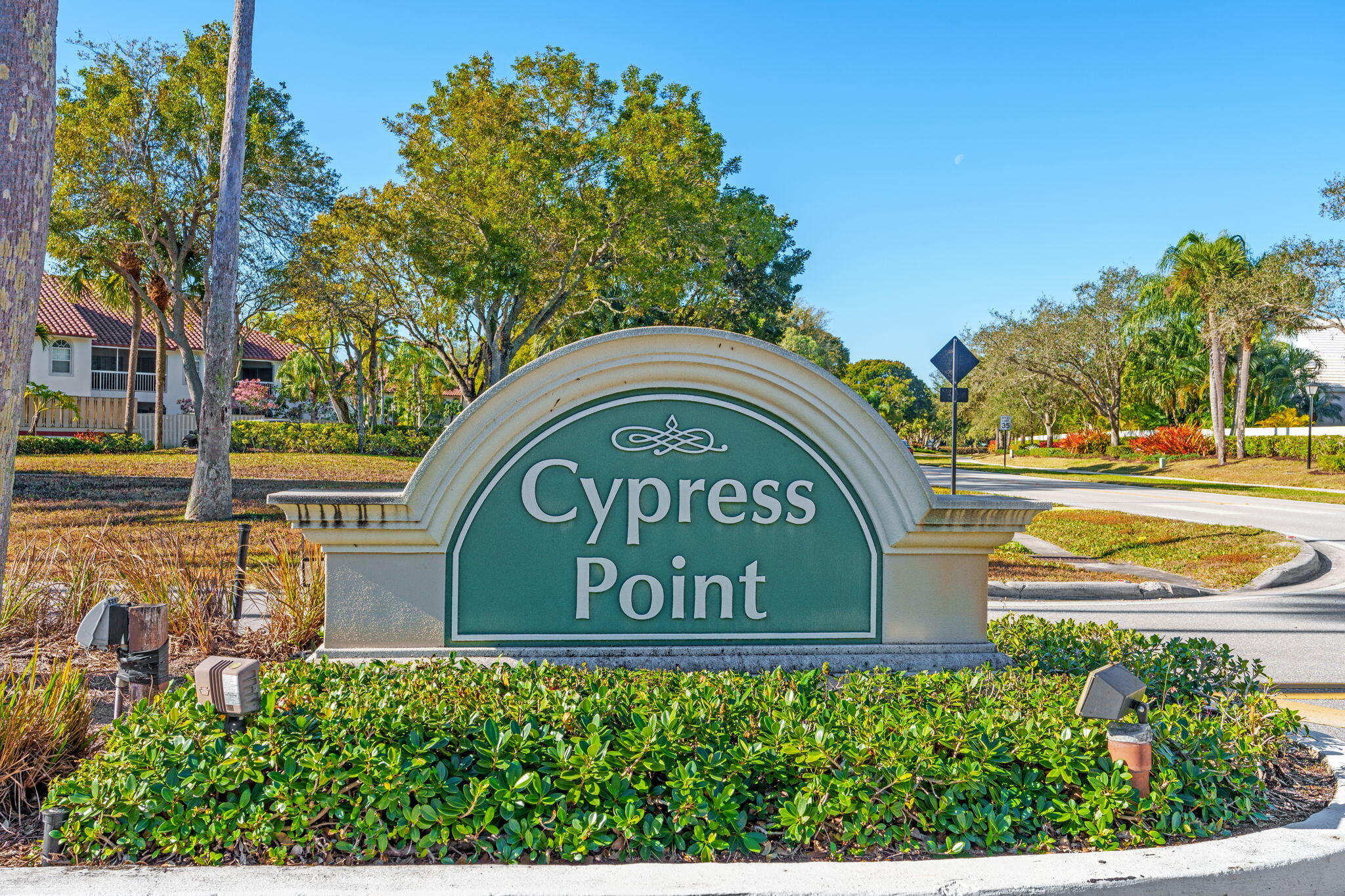 286 Cypress Point Drive Property Photo 35