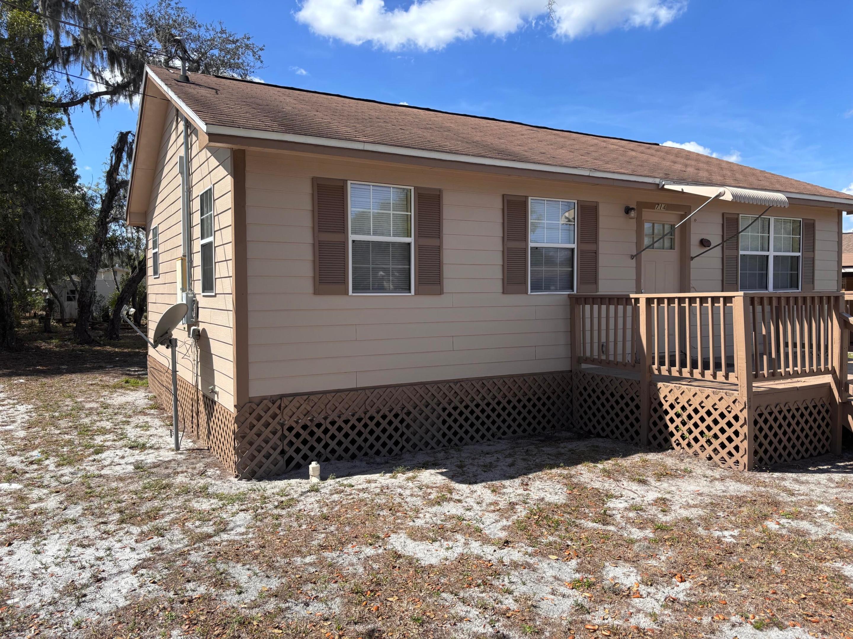 714 S Seminole Avenue Property Photo 12