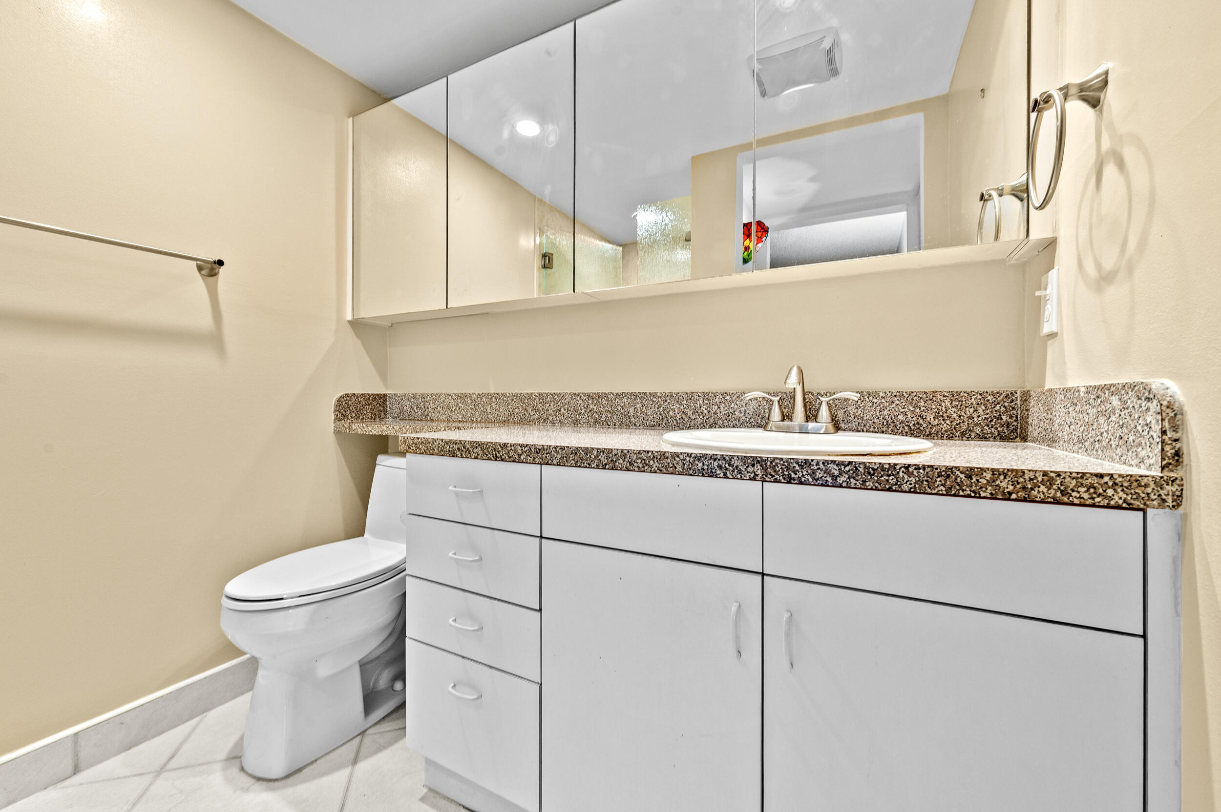 344 Piedmont H Property Photo 19