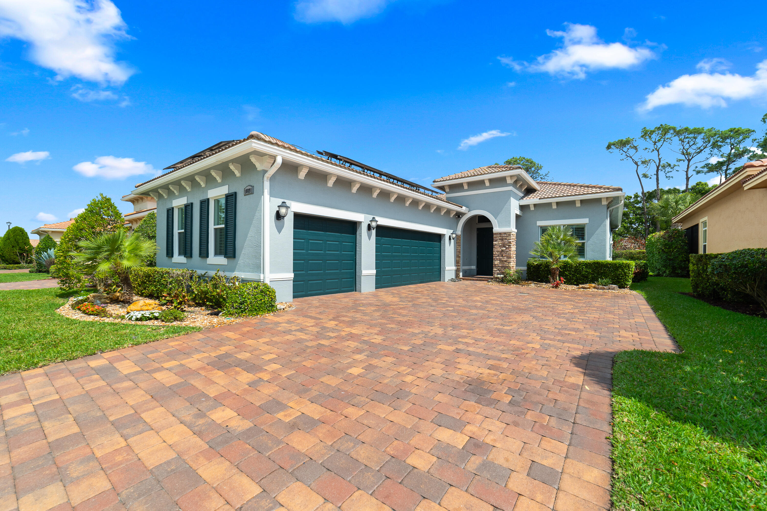 10891 Sw Visconti Way Property Photo 1