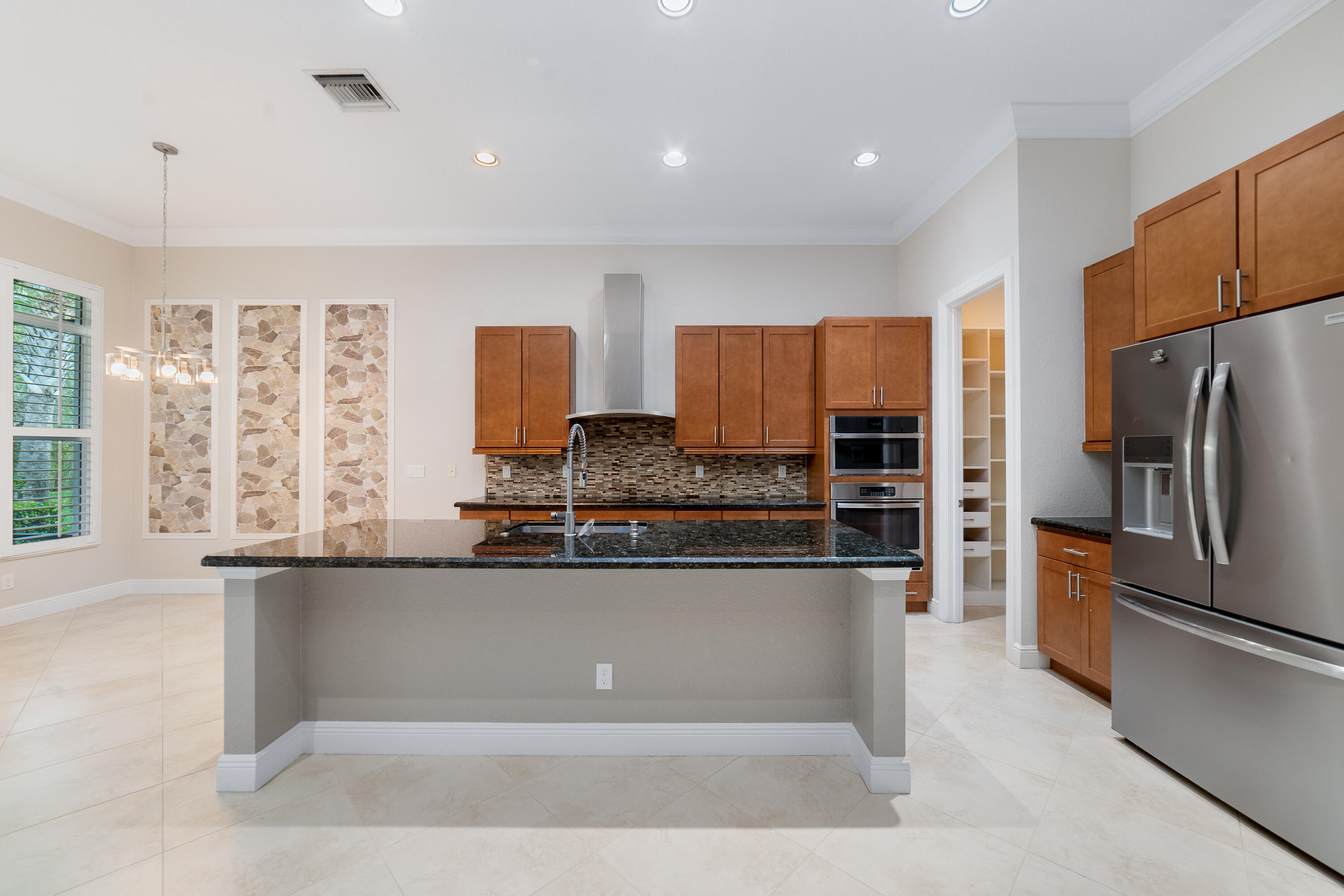 10891 Sw Visconti Way Property Photo 5