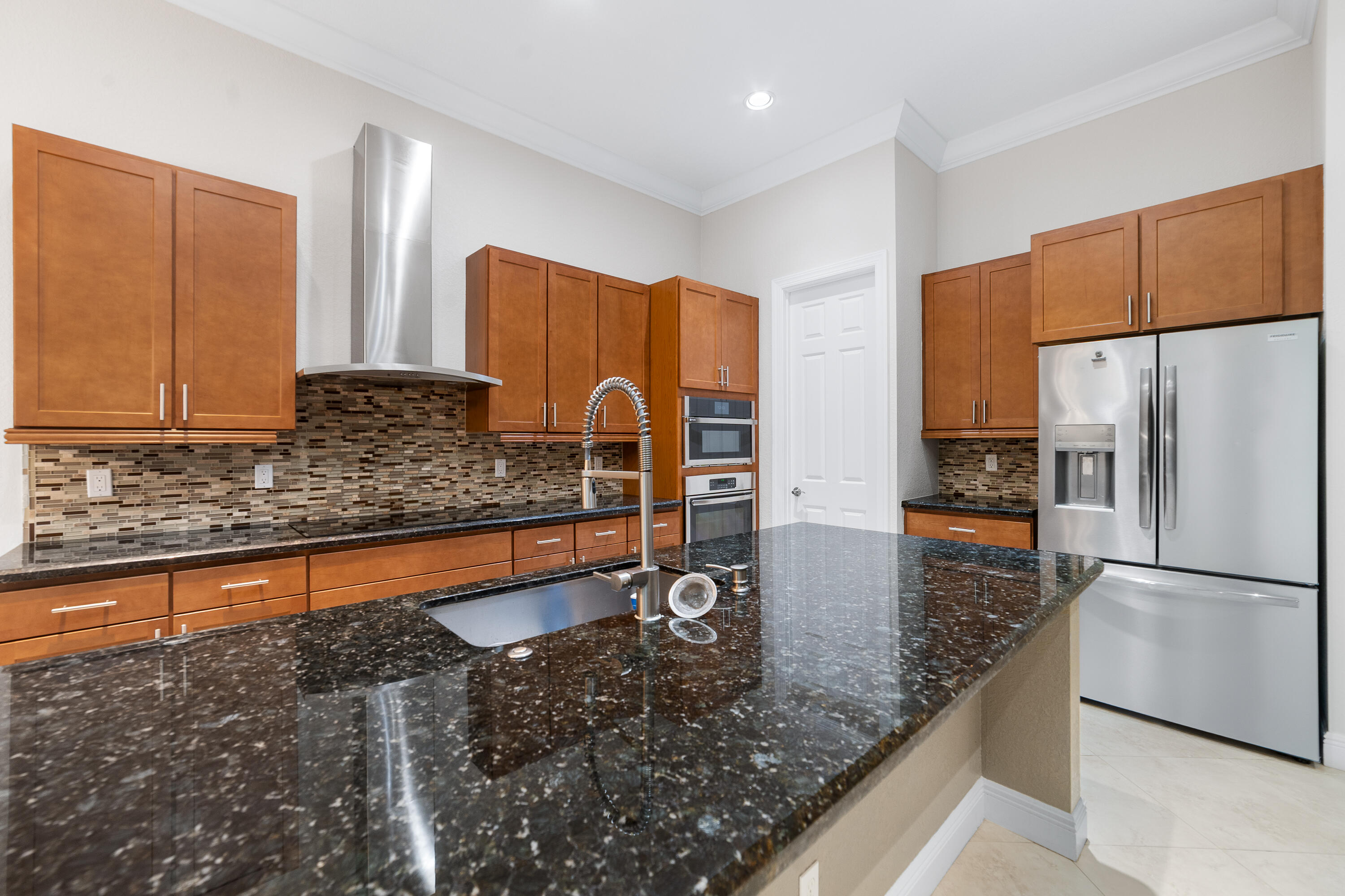 10891 Sw Visconti Way Property Photo 7