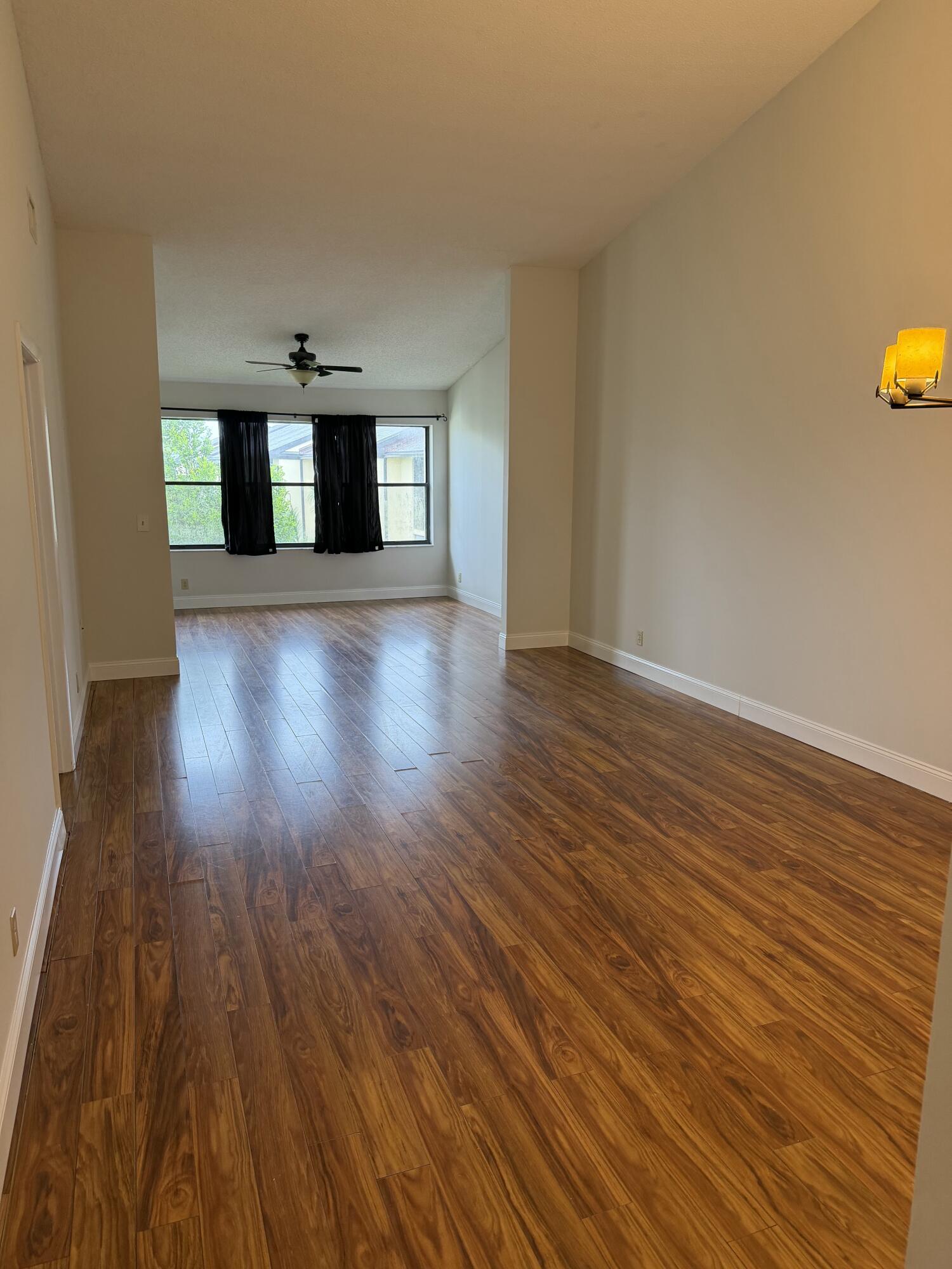 4715 Lucerne Lakes Boulevard E 205 Property Photo 1
