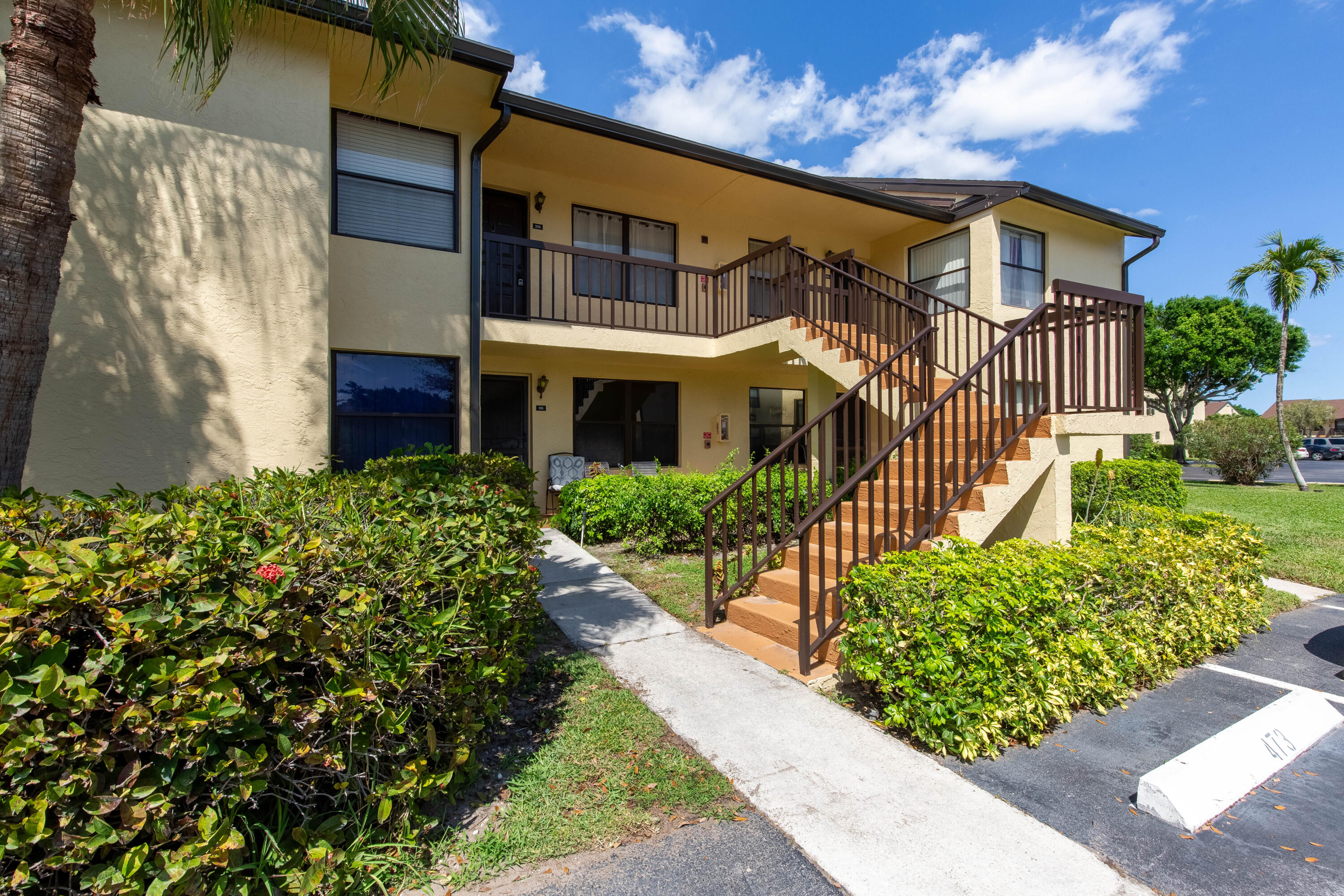 4715 Lucerne Lakes Boulevard E 205 Property Photo 14