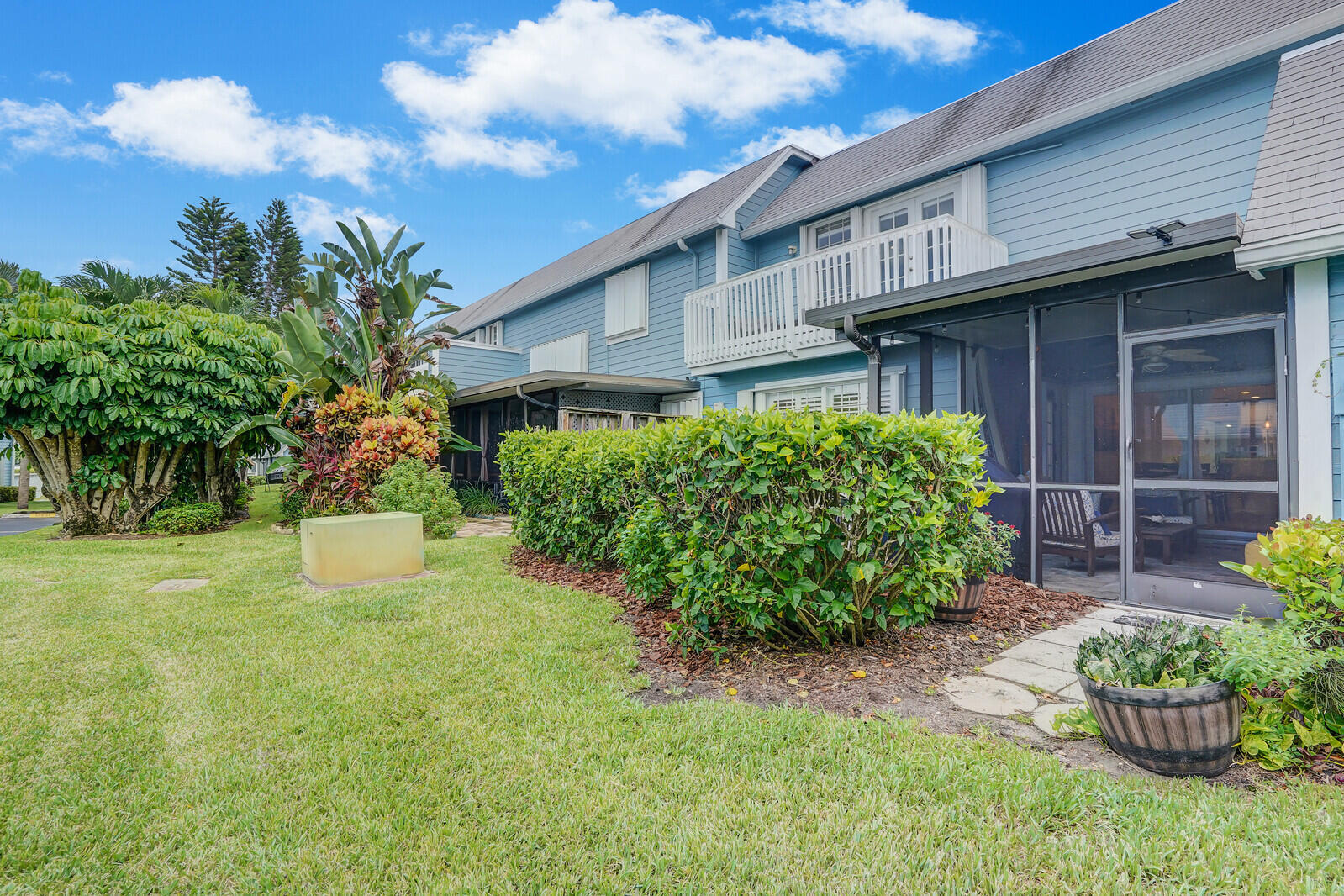 1007 Ocean Dunes Circle Property Photo 37