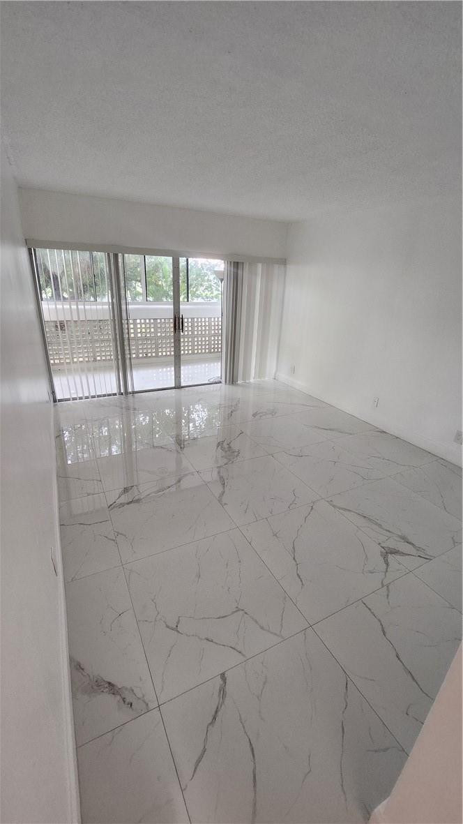 3301 Spanish Moss Terrace 202 Property Photo 6