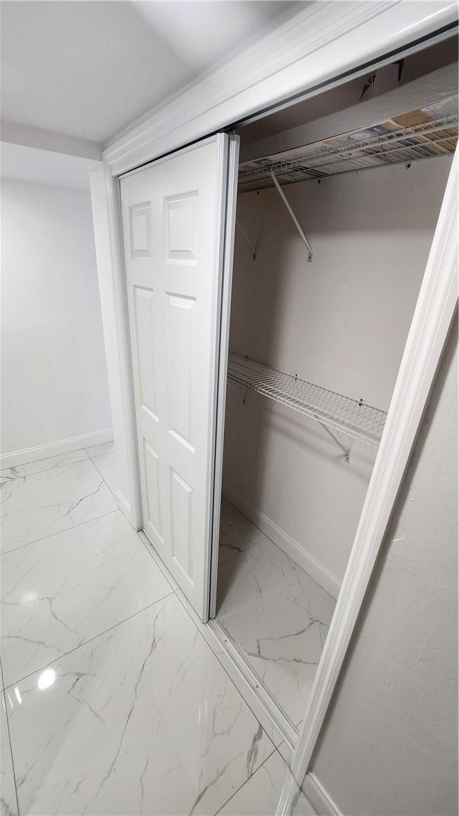 3301 Spanish Moss Terrace 202 Property Photo 15