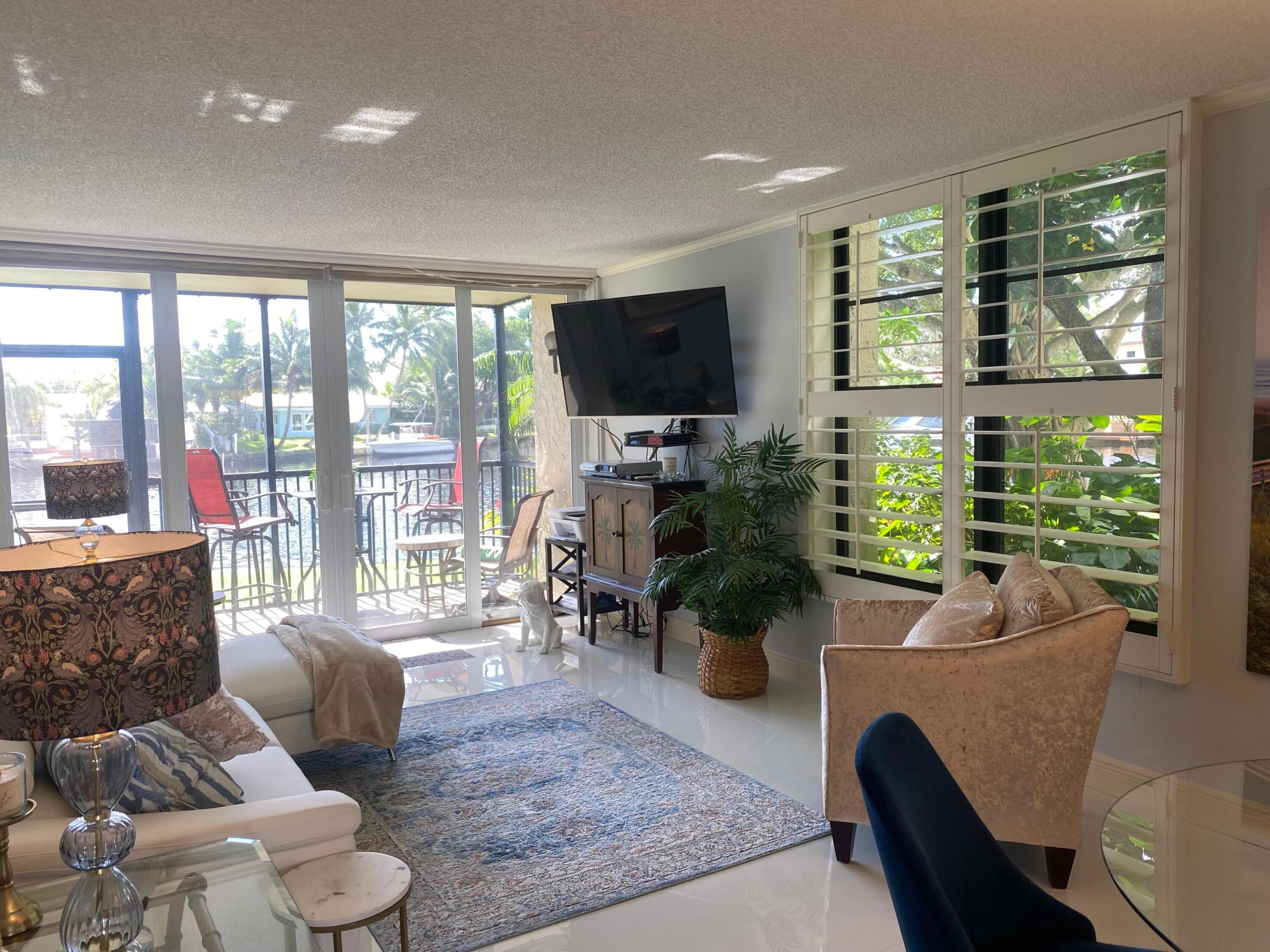 14 Royal Palm Way 106 Property Photo 11