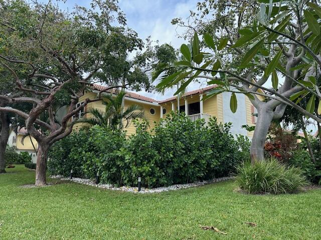 226 Seabreeze Circle Property Photo 1