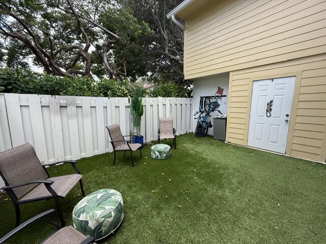 226 Seabreeze Circle Property Photo 17