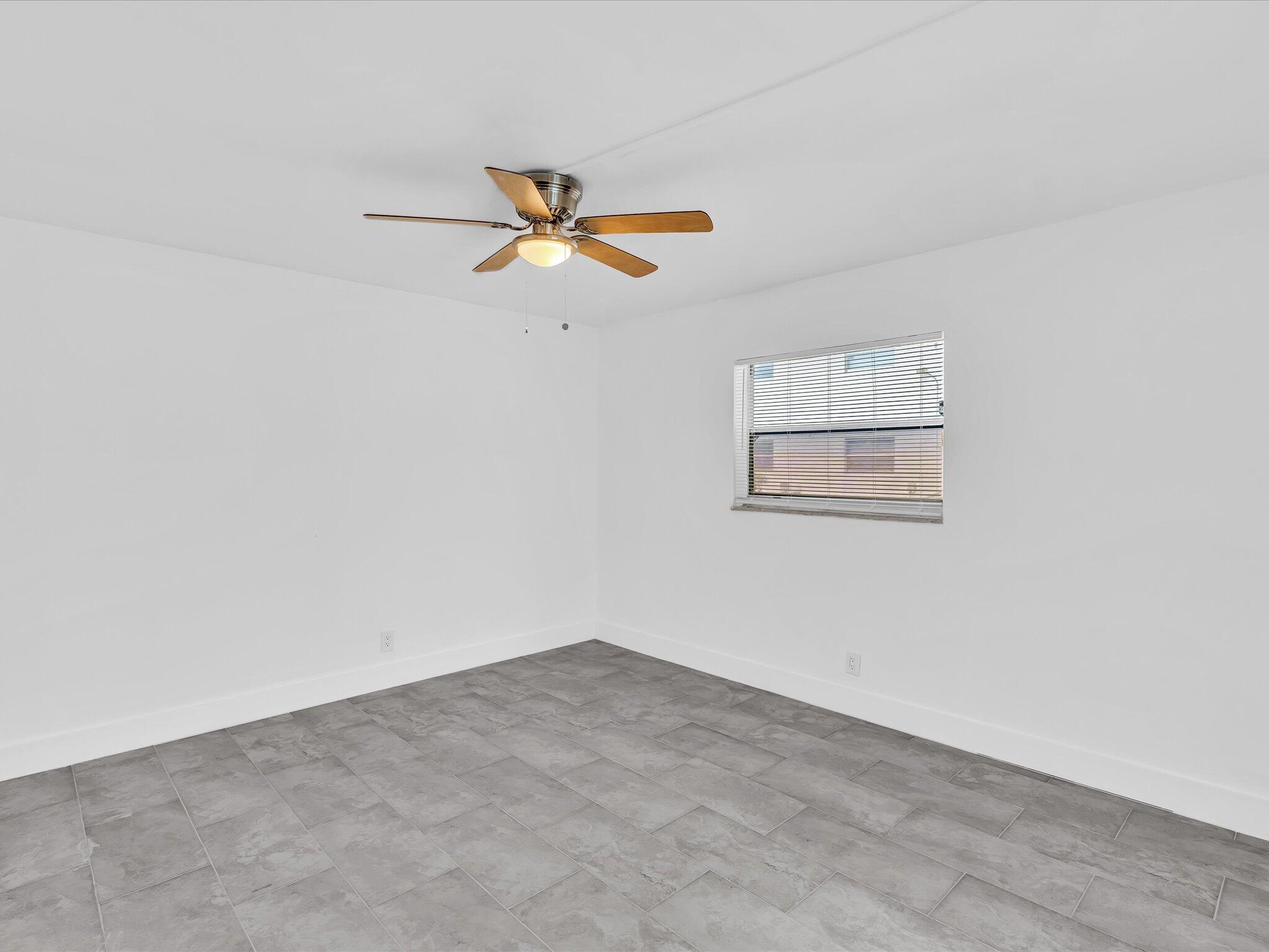 7430 Kimberly Boulevard 102d Property Photo 22