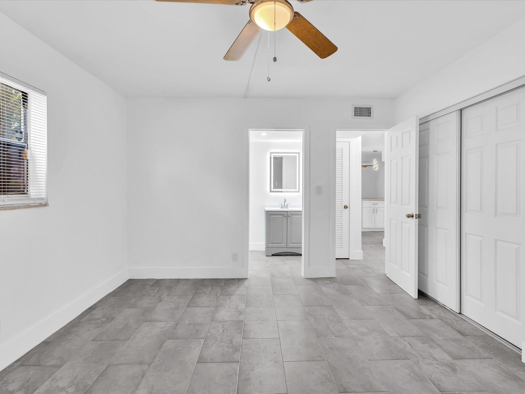 7430 Kimberly Boulevard 102d Property Photo 24