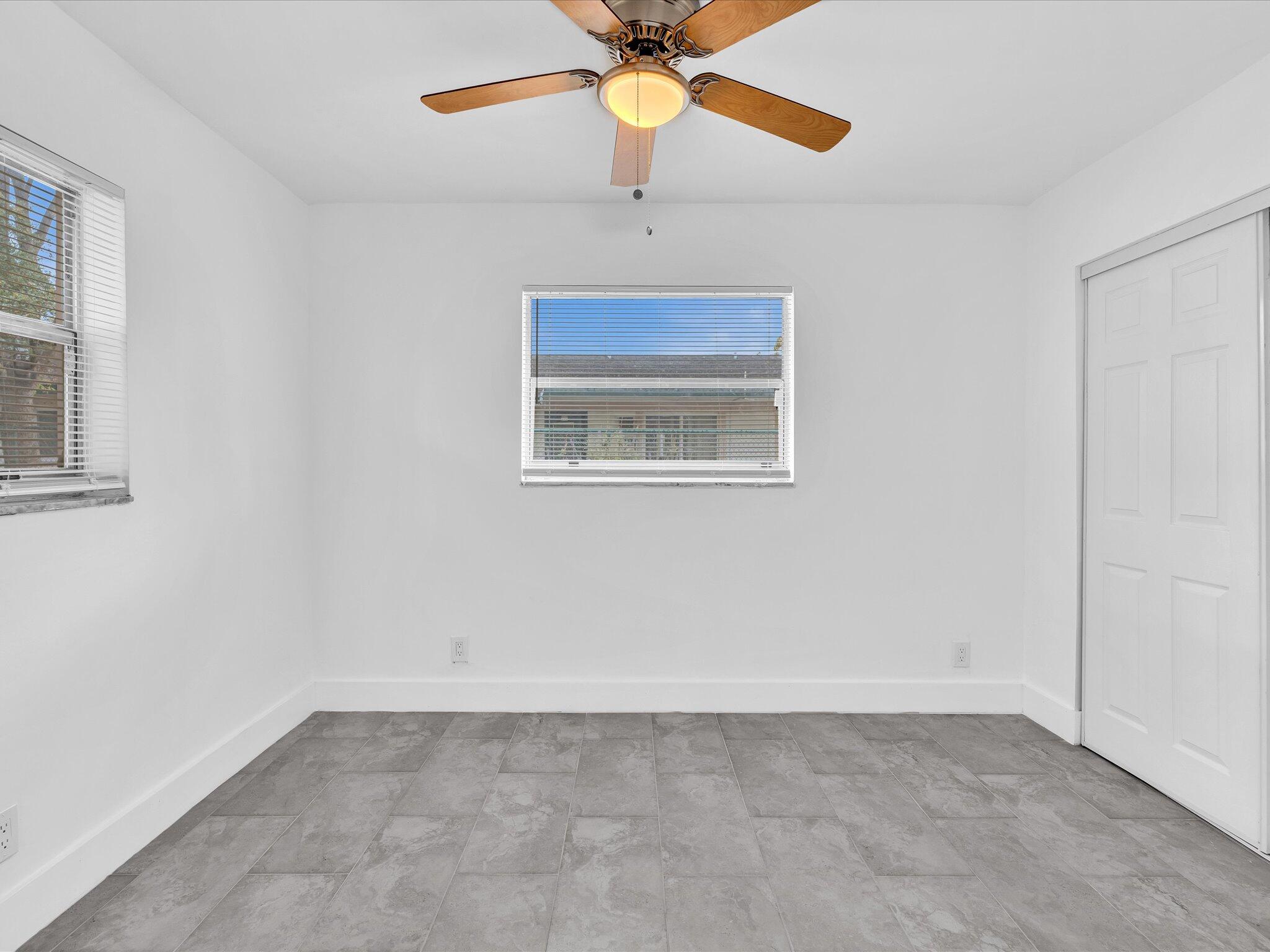 7430 Kimberly Boulevard 102d Property Photo 36