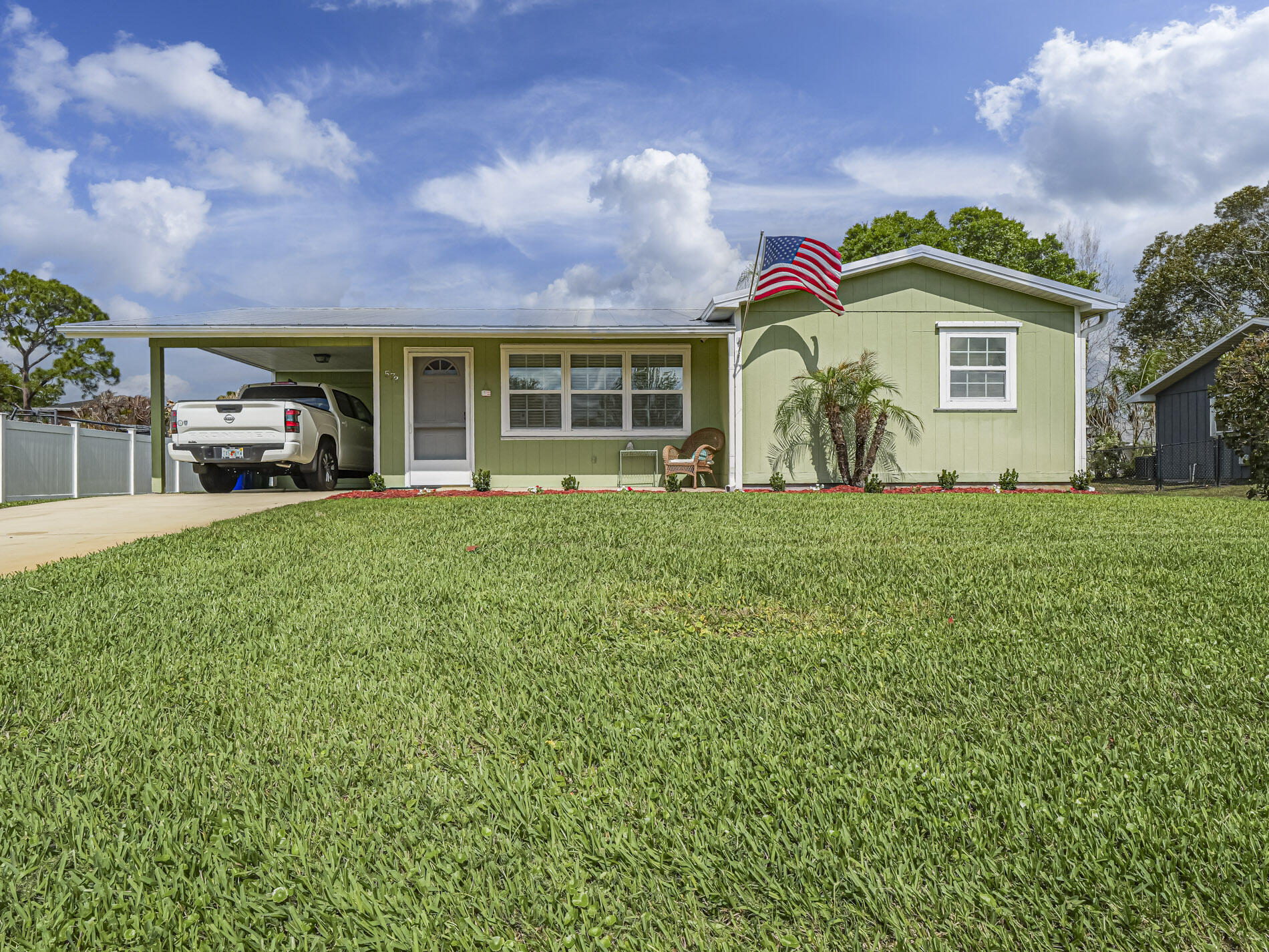 573 Autumn Terrace Property Photo 1
