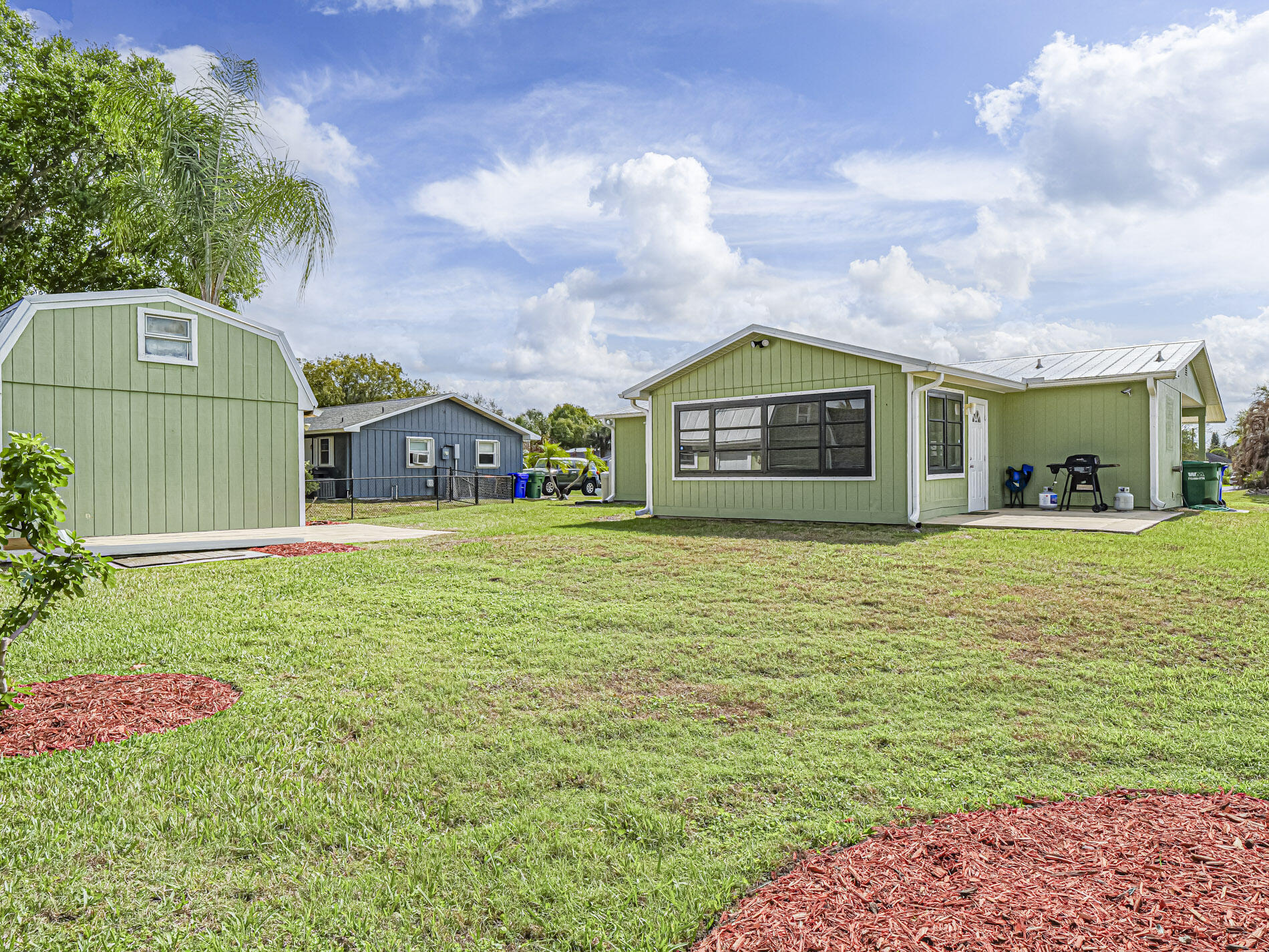 573 Autumn Terrace Property Photo 36