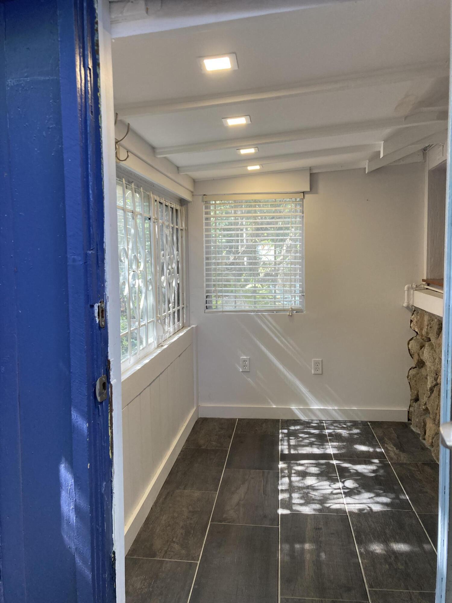 824 35th Street Property Photo 21