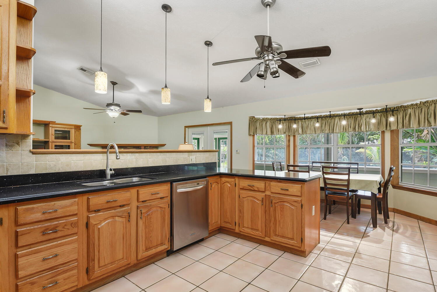 16244 E Downers Drive Property Photo 8