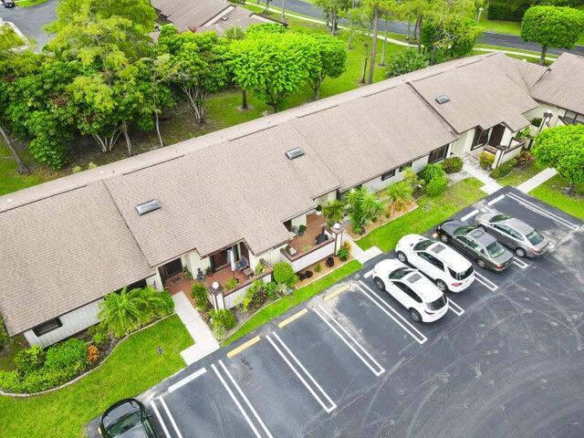 499 E Iron Forge Court Property Photo 3