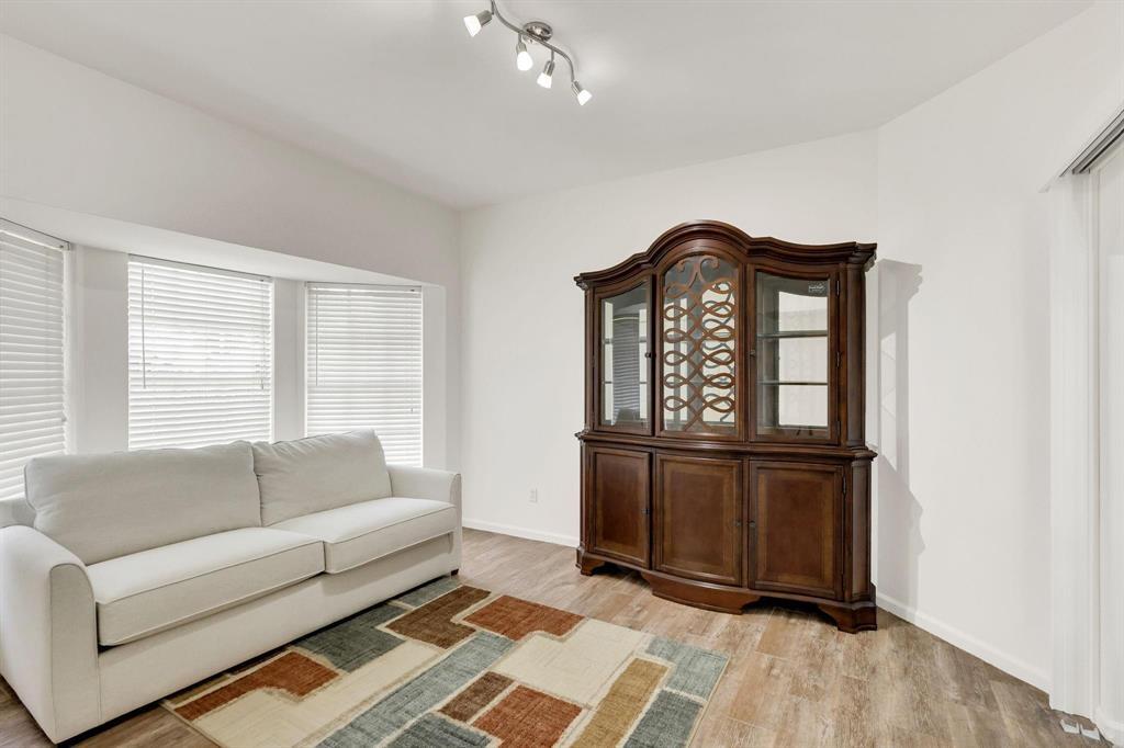 7334 Pine Creek Way Property Photo 18