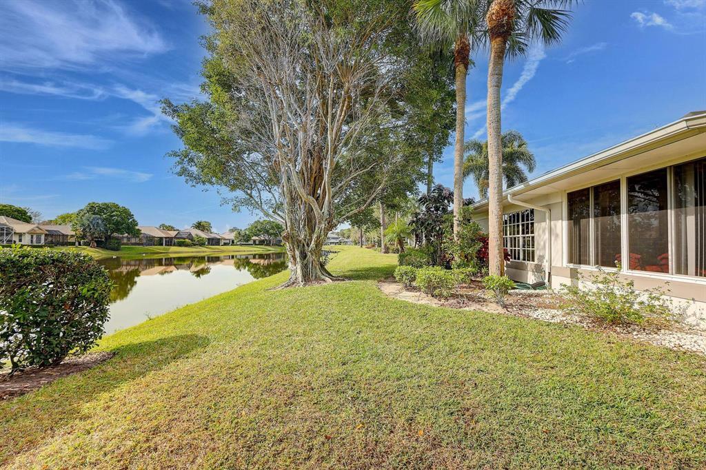 7334 Pine Creek Way Property Photo 25