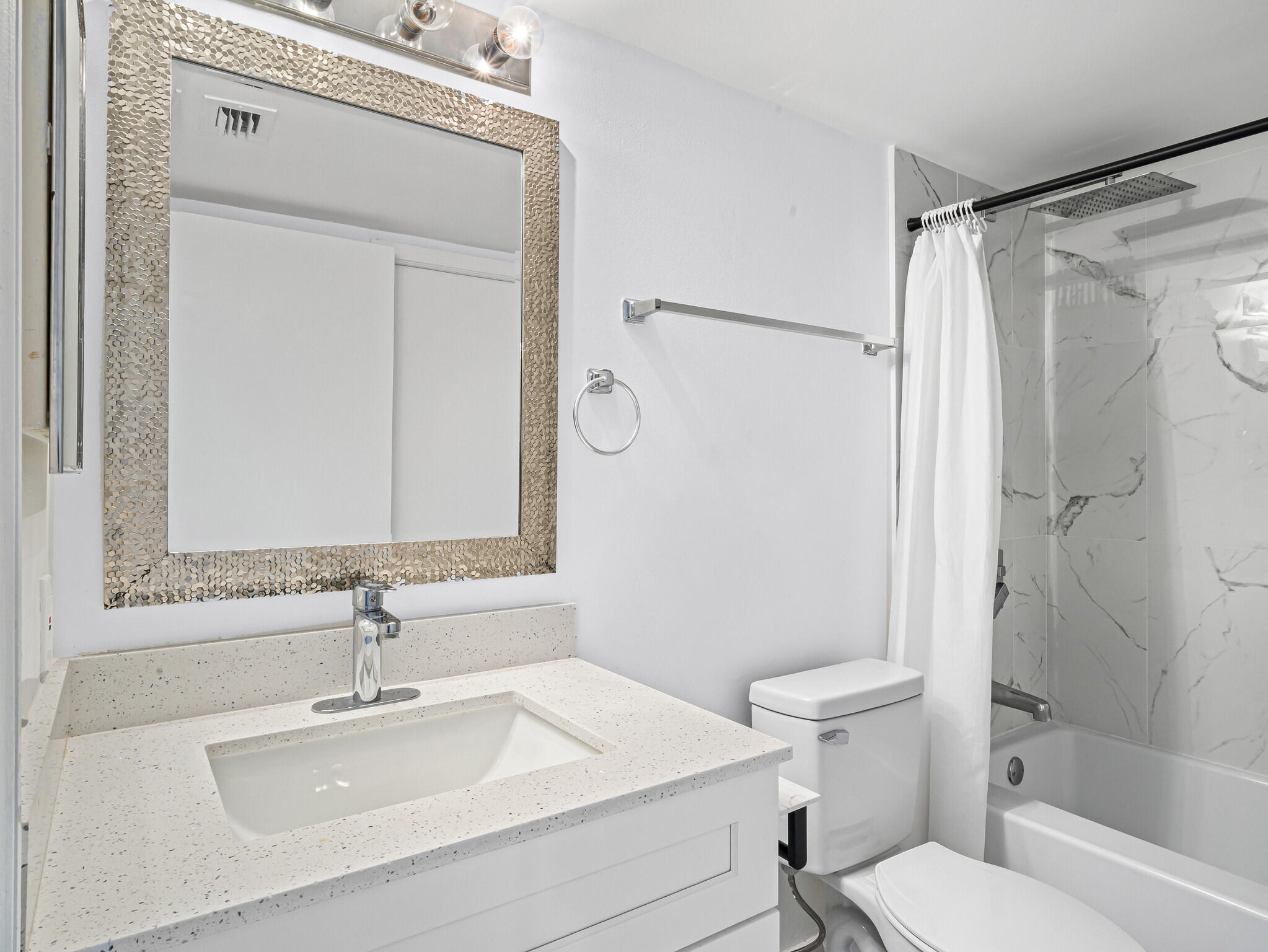 5560 Nw 61st Street 707 Property Photo 20