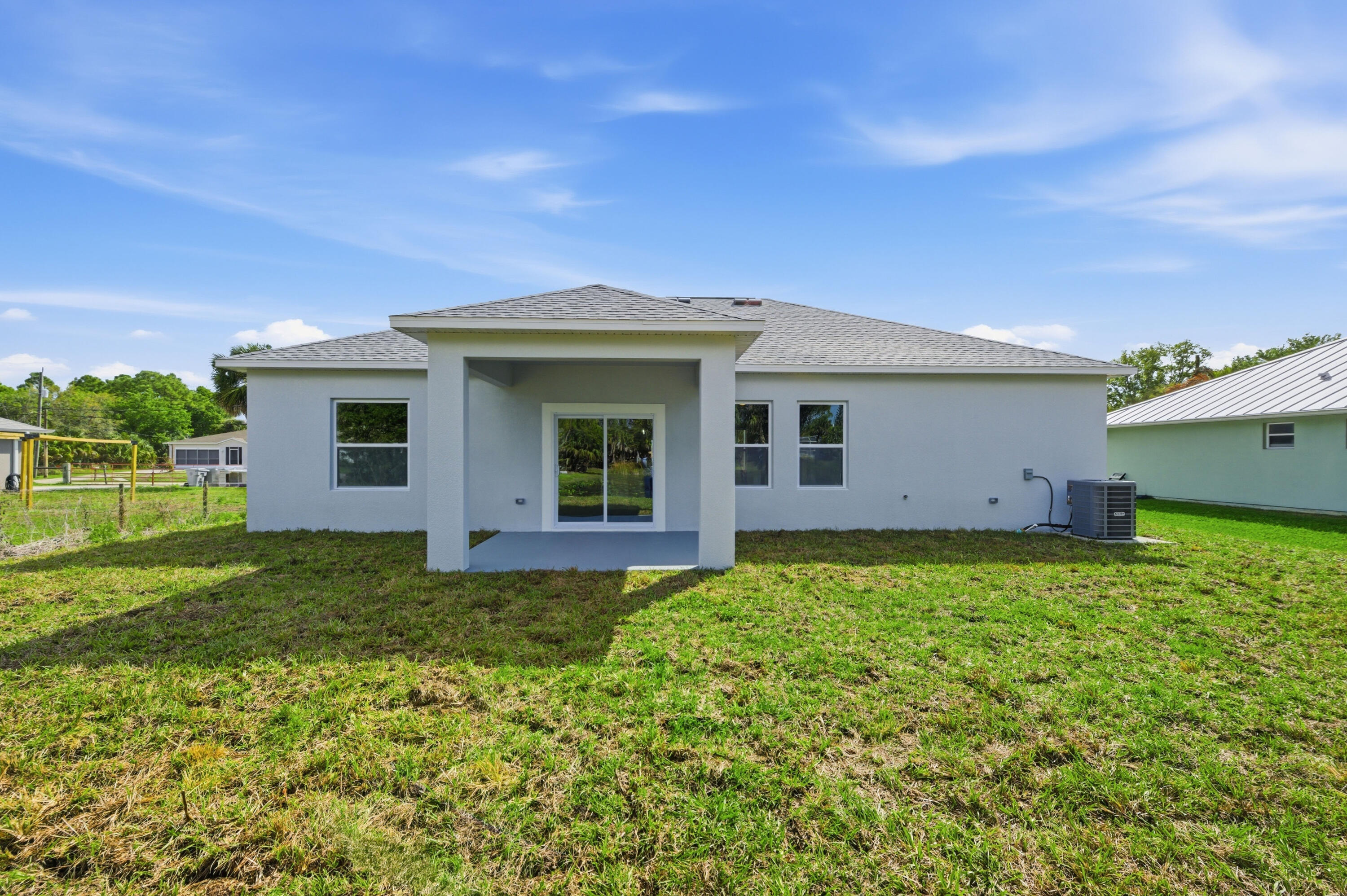 7825 92nd Court Property Photo 30
