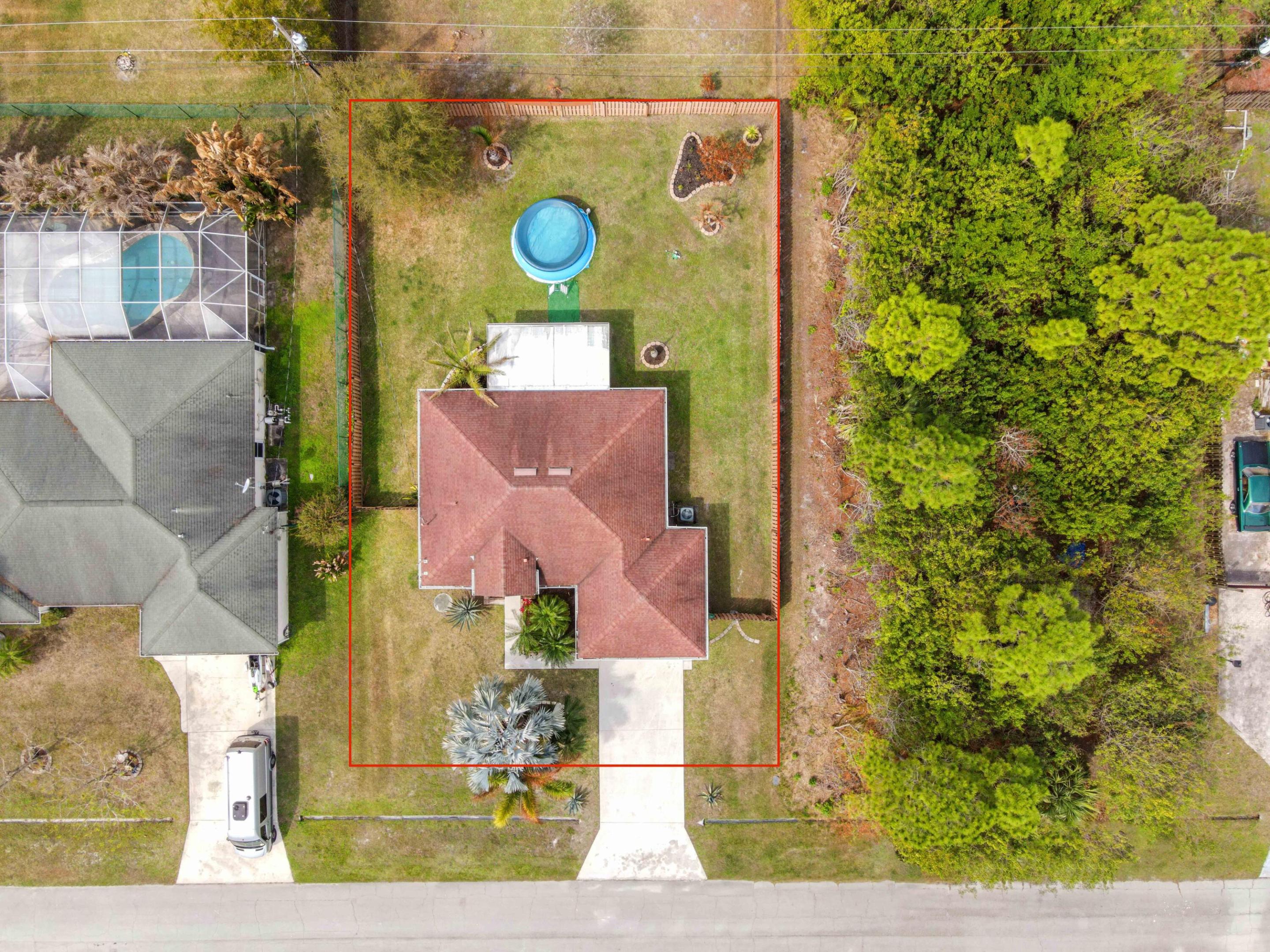 1632 Sw Rutland Street Property Photo 2