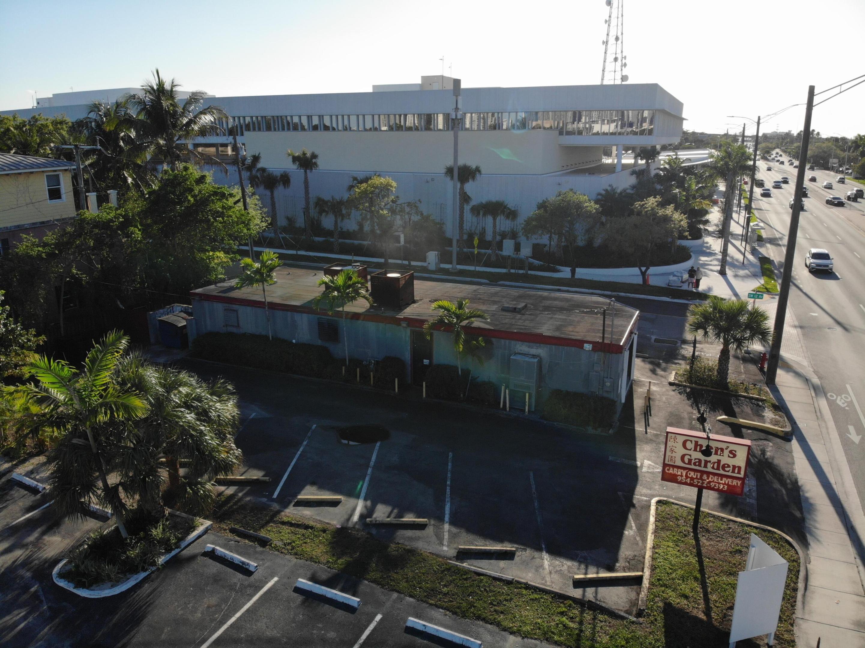 1122 W Broward Boulevard Property Photo 9
