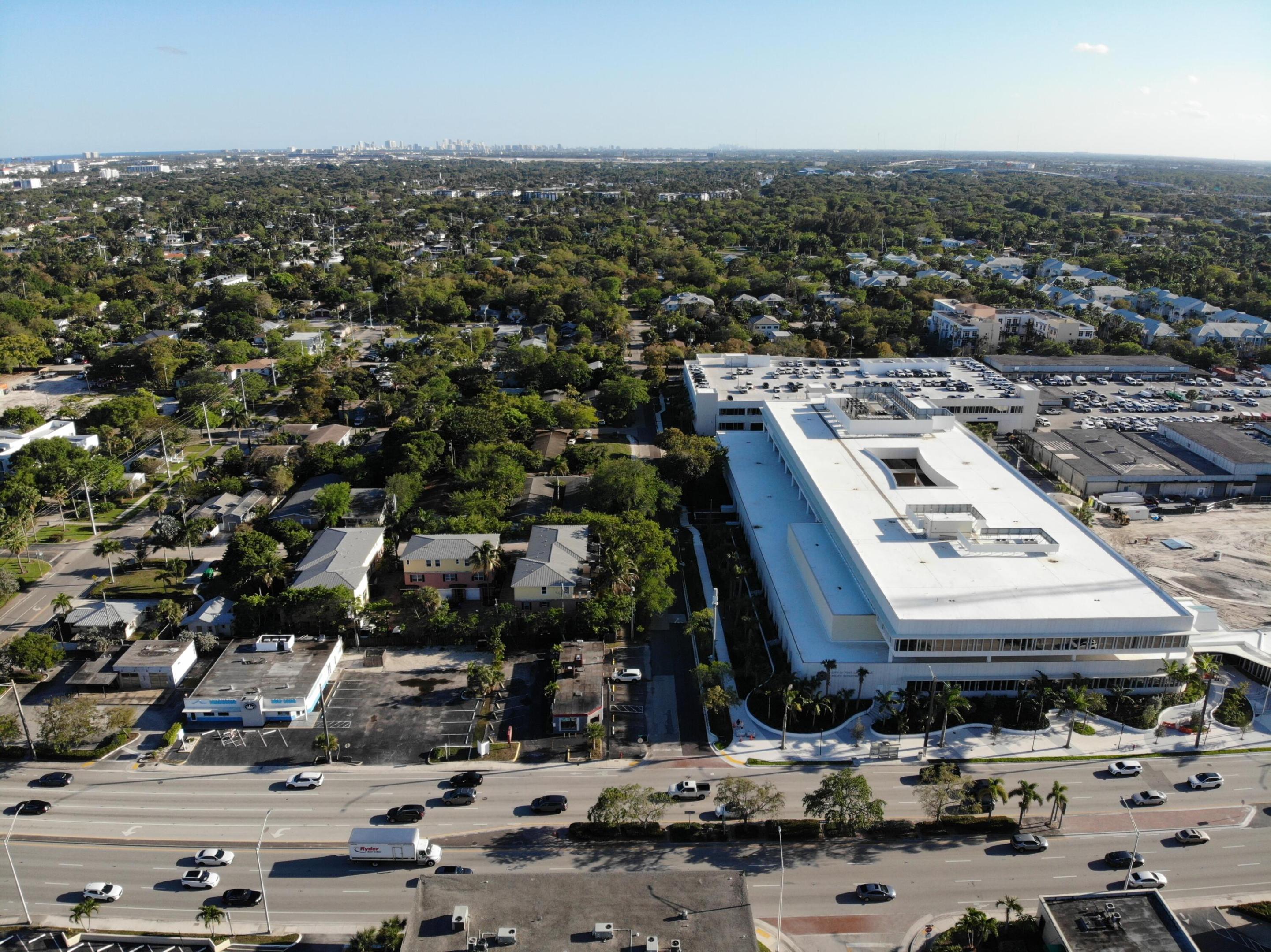 1122 W Broward Boulevard Property Photo 13
