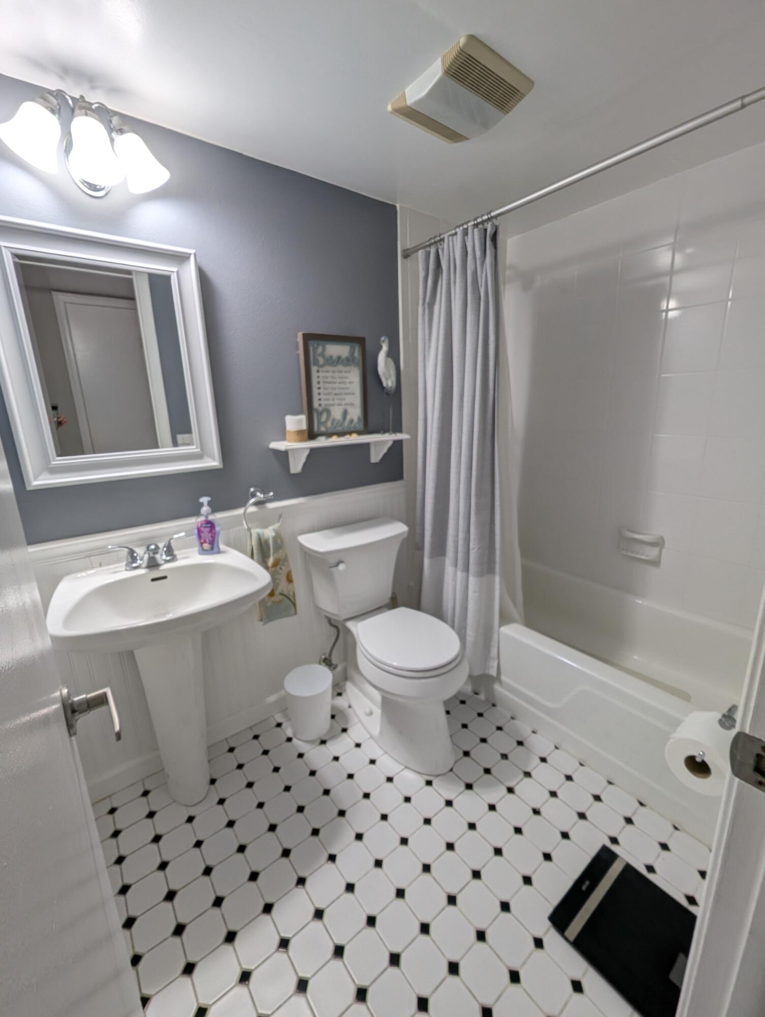 740 E Ocean Avenue 205 Property Photo 13