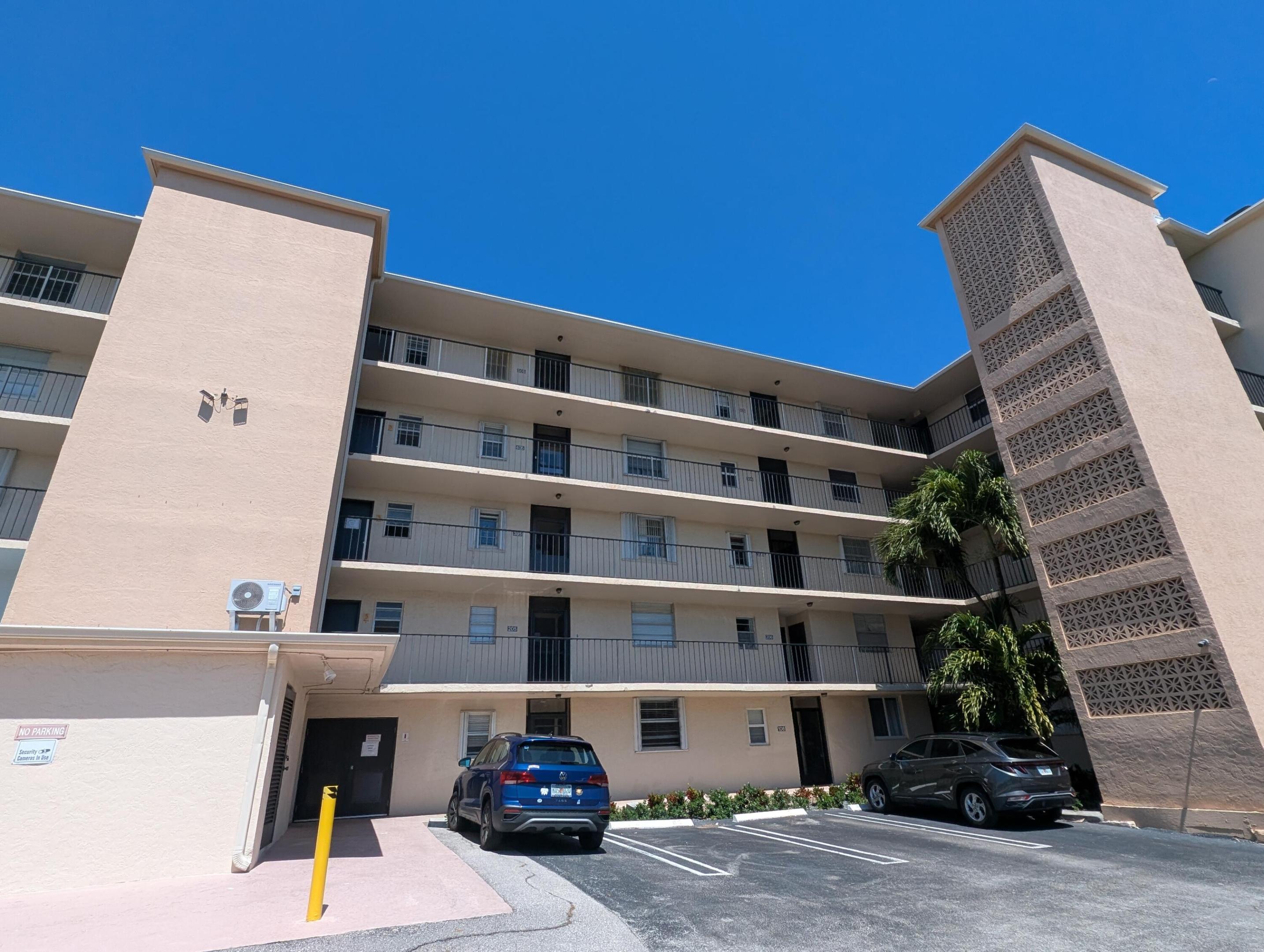 740 E Ocean Avenue 205 Property Photo 27
