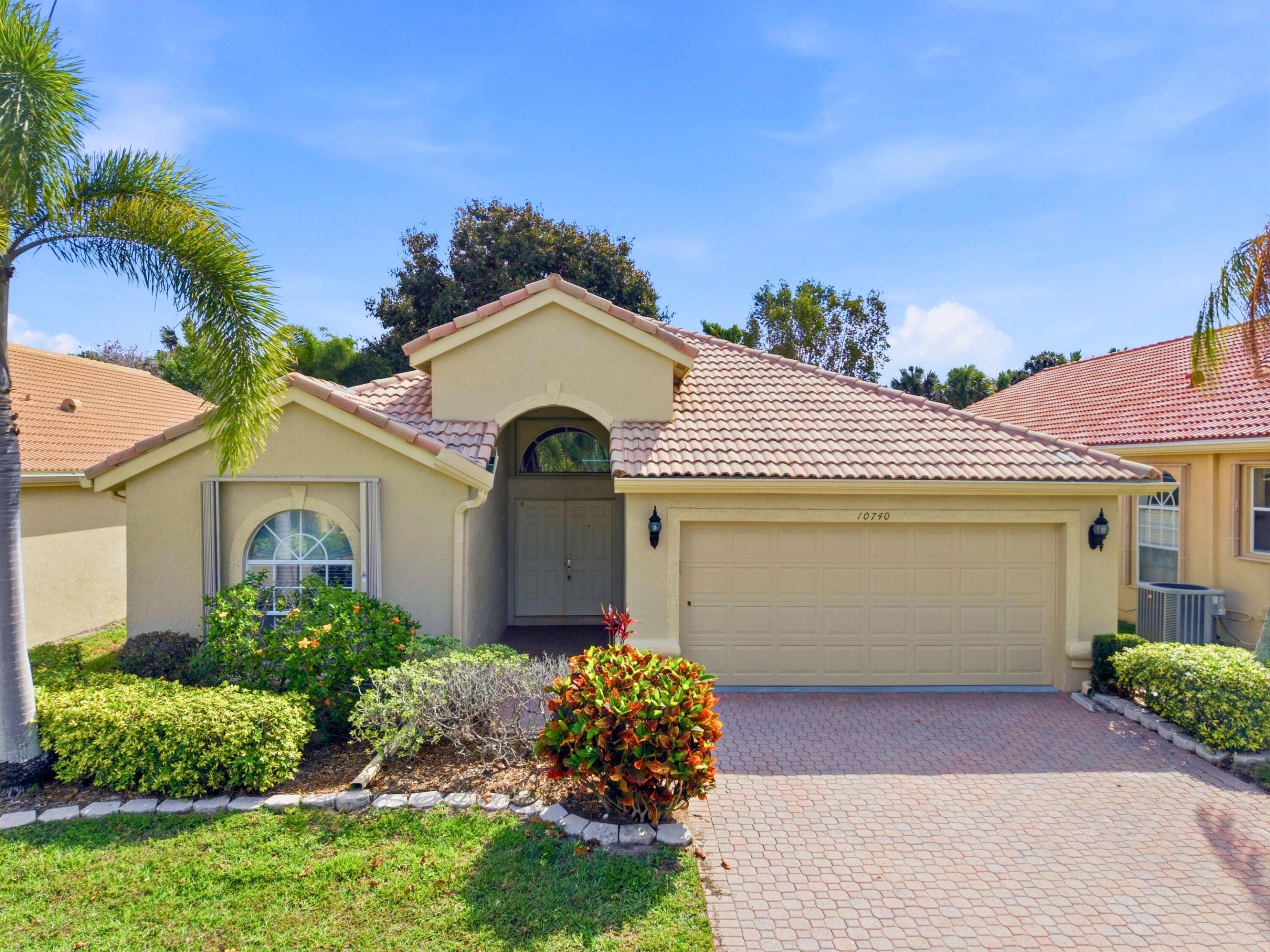 10740 Grande Palladium Way Property Photo 3