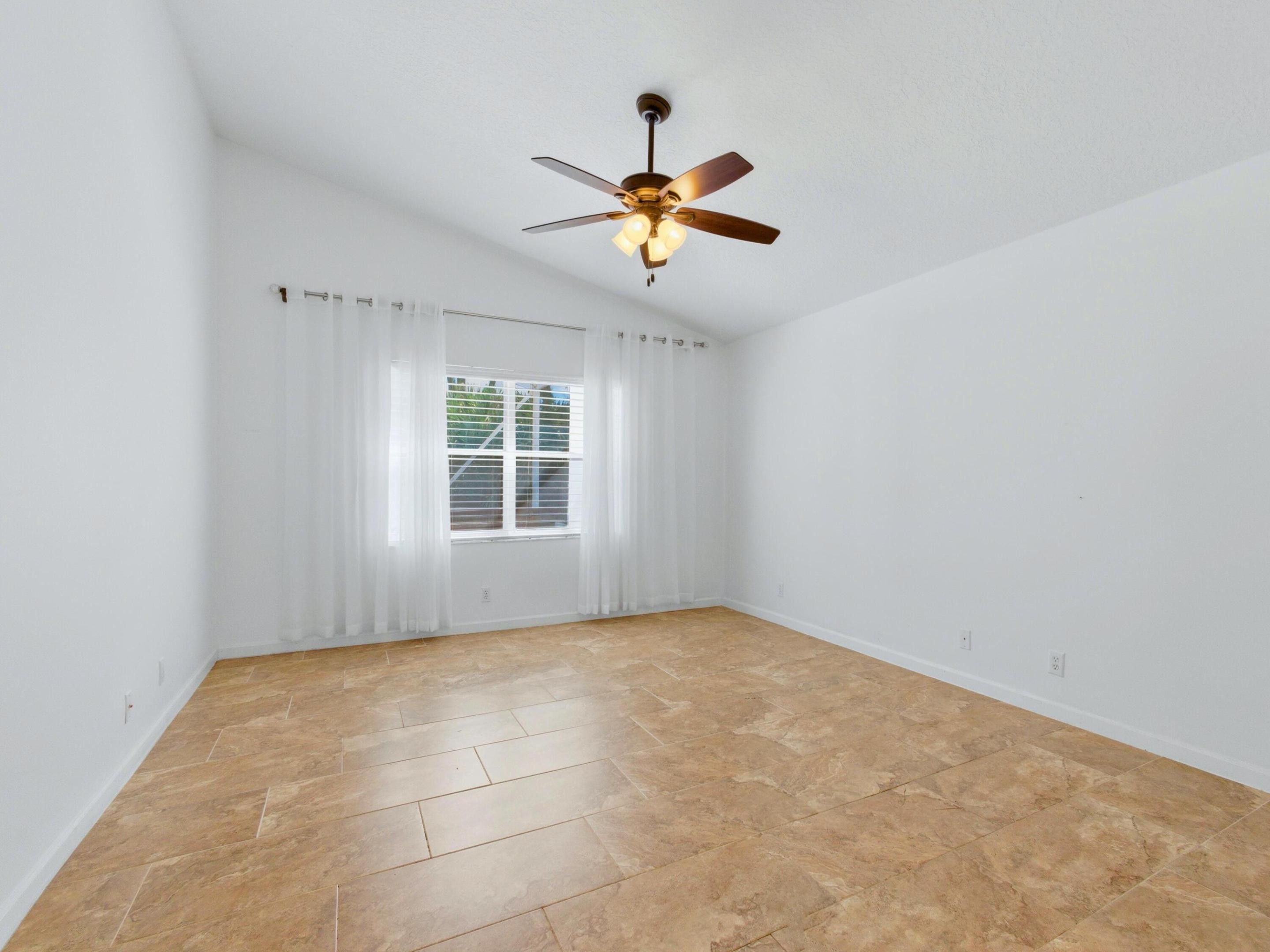 10740 Grande Palladium Way Property Photo 28